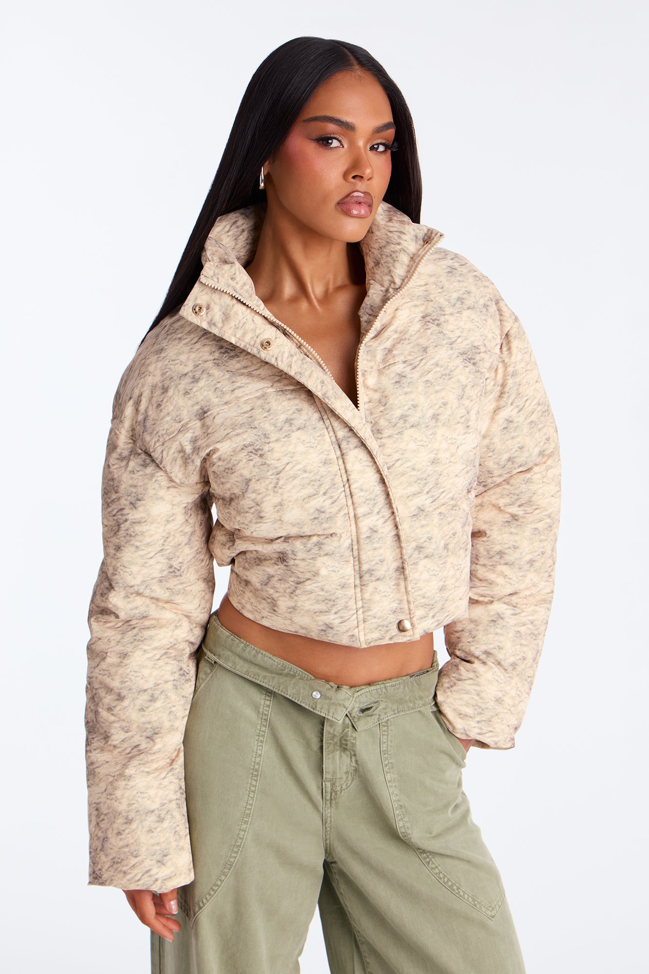 Stepping Out Washed Puffer Jacket - Beige/Brown