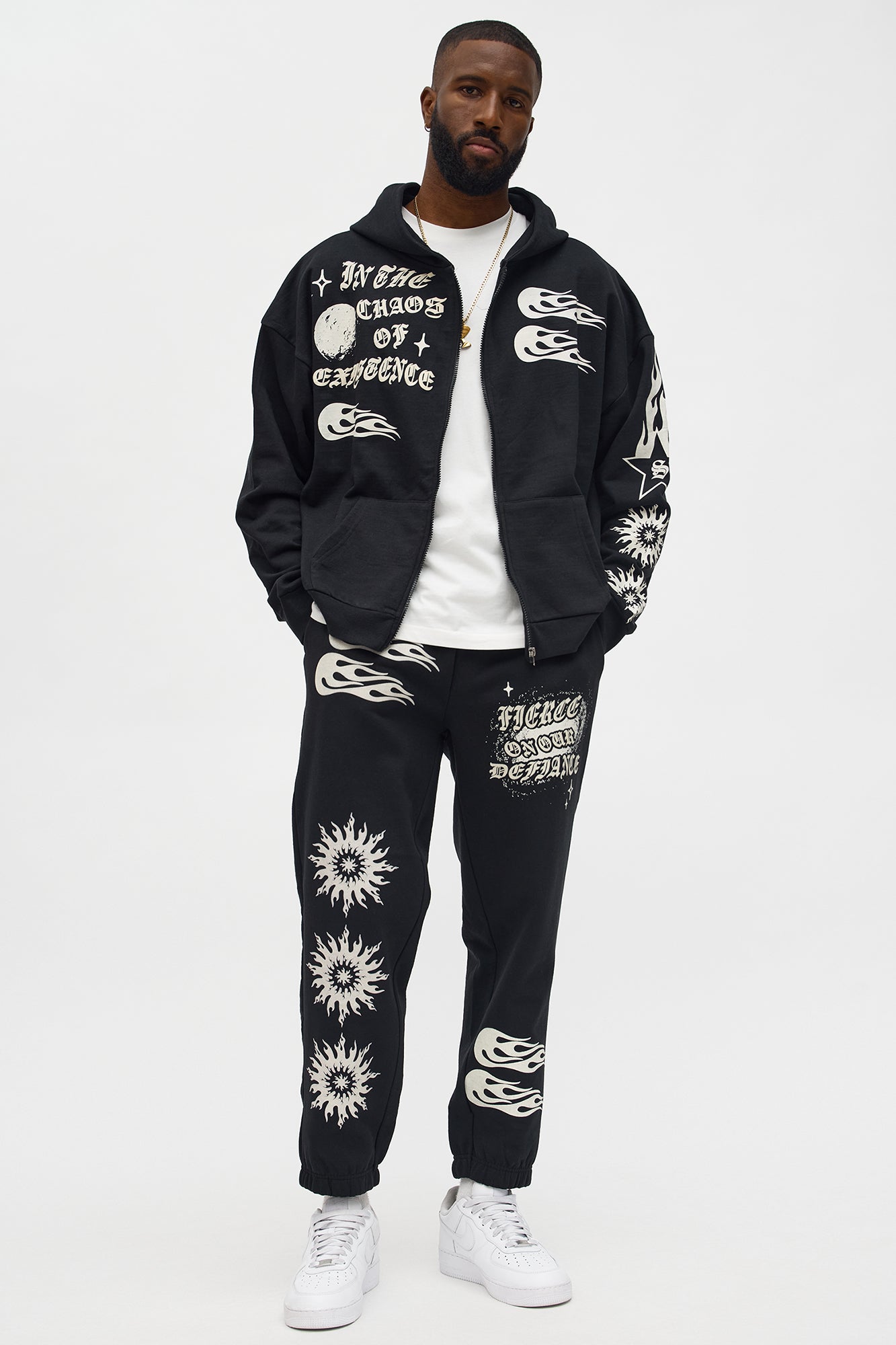 In The Chaos Jogger - Black