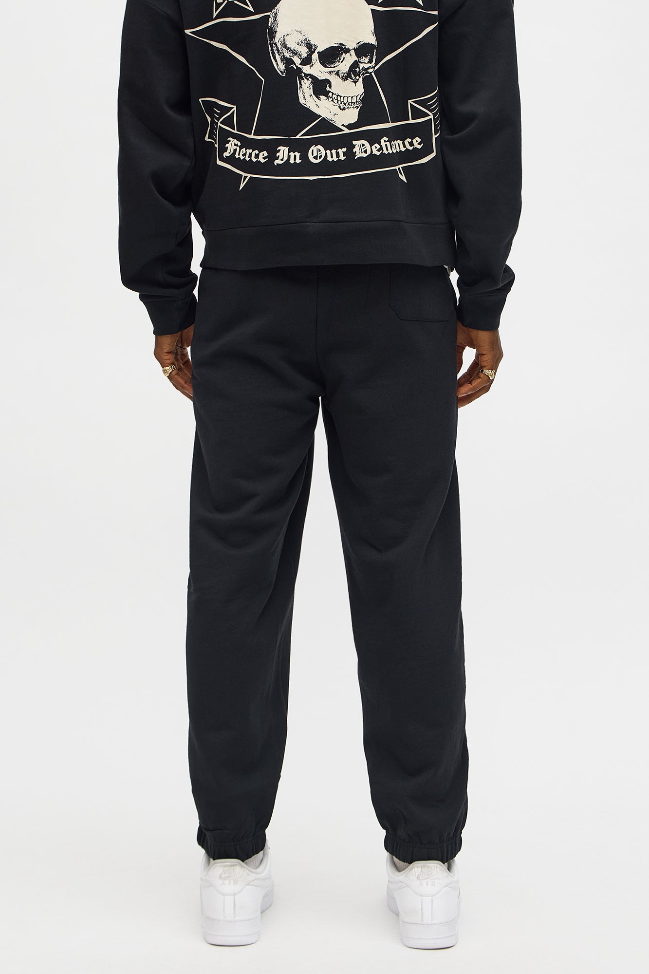 In The Chaos Jogger - Black