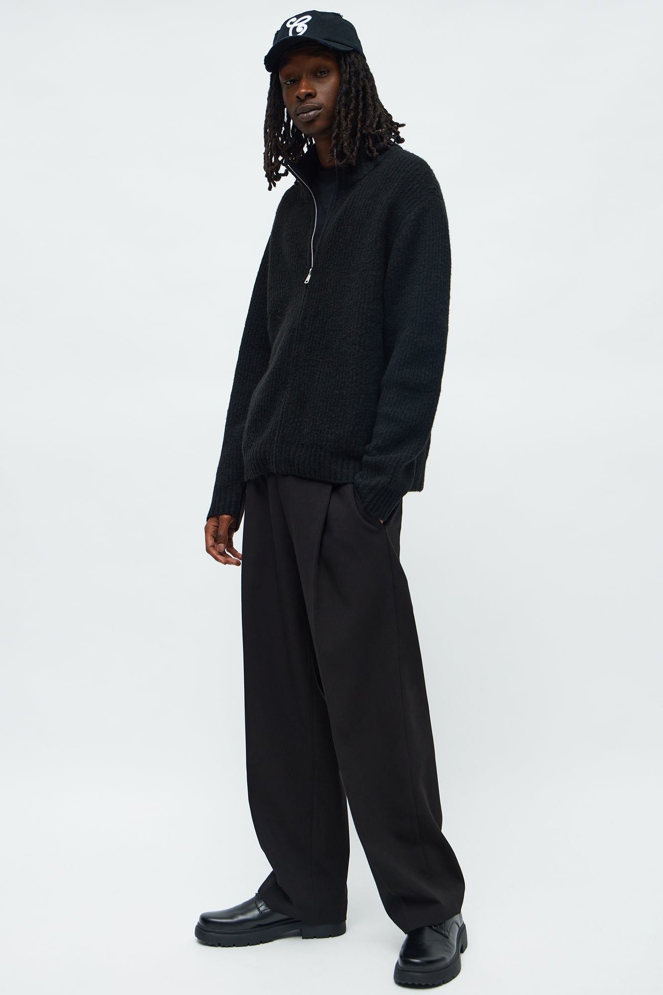 Oversized Willow Ribbed Zip Up Sweater - Black