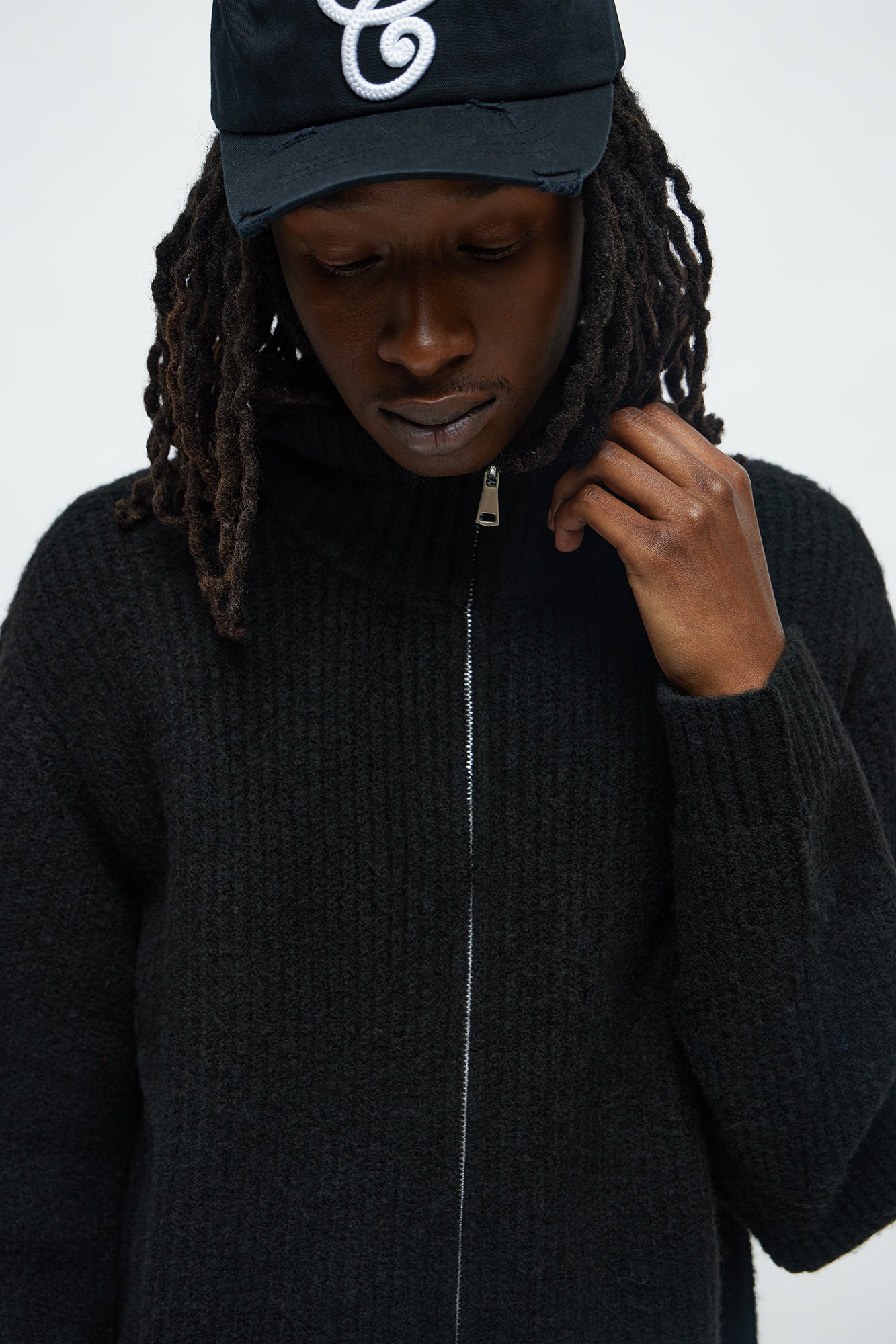 Oversized Willow Ribbed Zip Up Sweater - Black