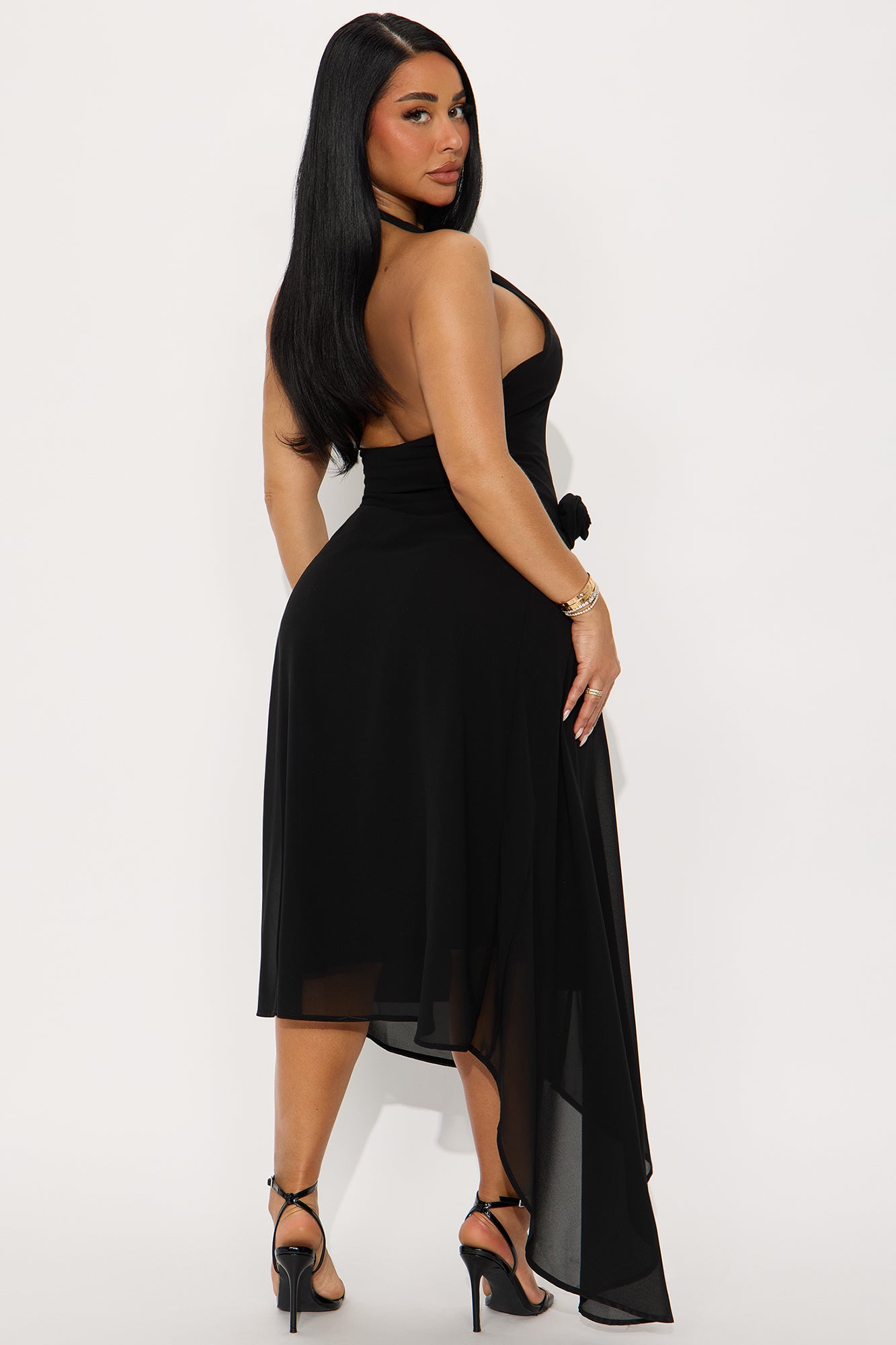 Staying Close Halter Maxi Dress - Black
