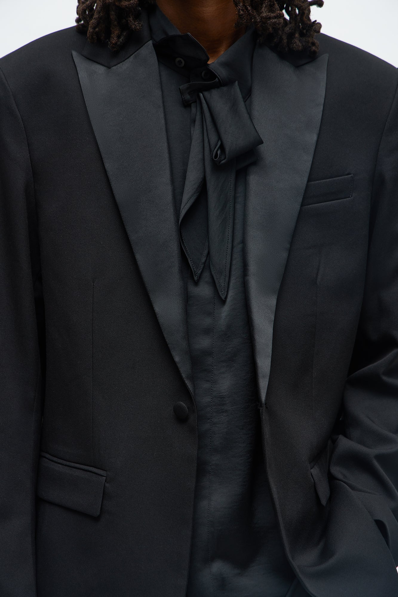 Silver Lake Atelier Peak Lapel Blazer - Black