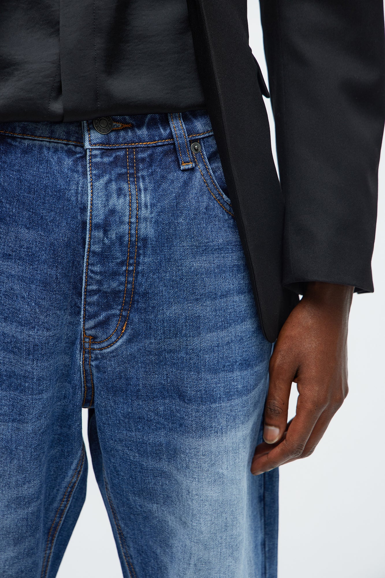 Straight Flare Vintage London Jean - Medium Blue Wash