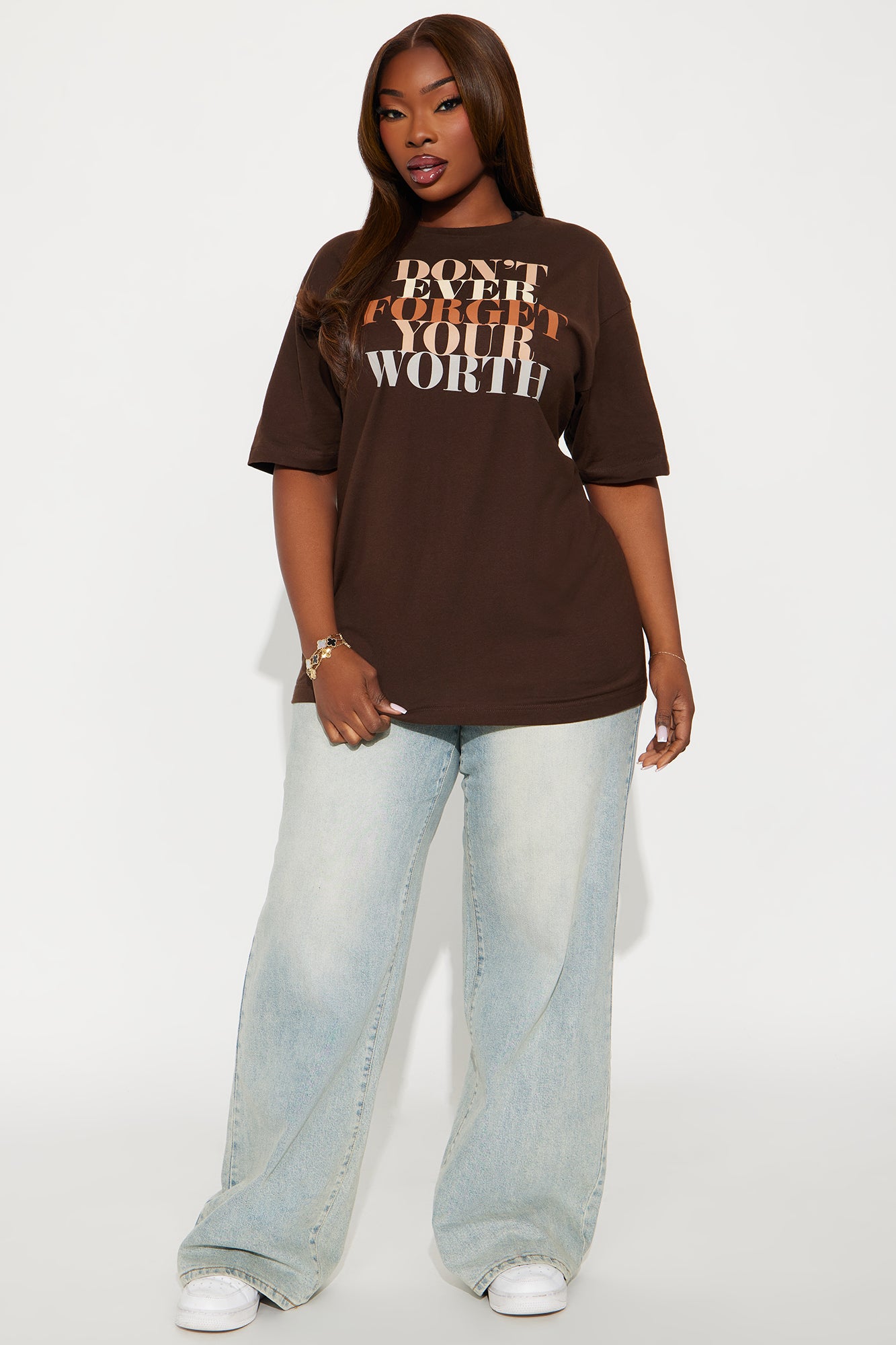 Don't Ever Forget Your Worth Crew Neck Tshirt - Chocolate