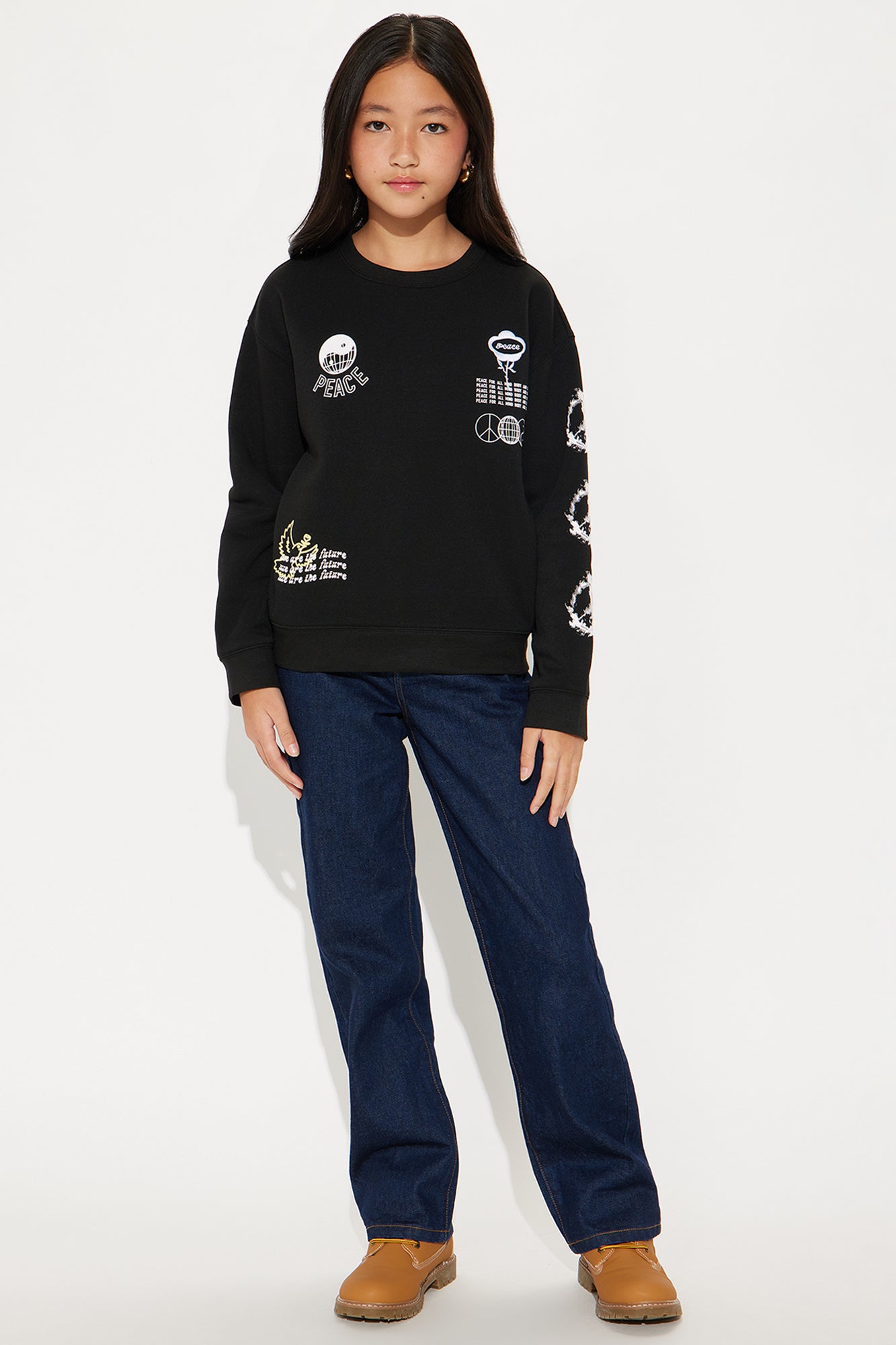Mini She's Worldwide Crew Neck Sweatshirt - Black