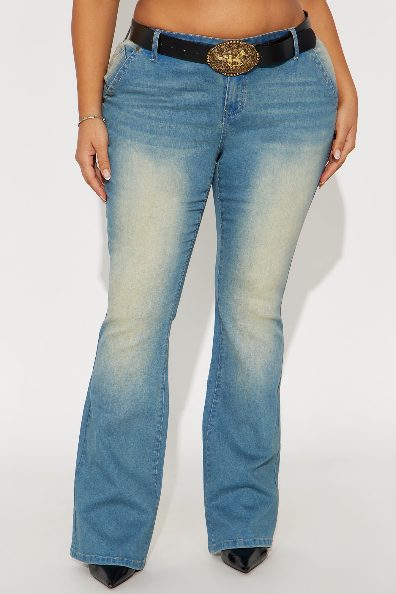 Ranch Life Belted Bootcut Jeans - Medium Wash