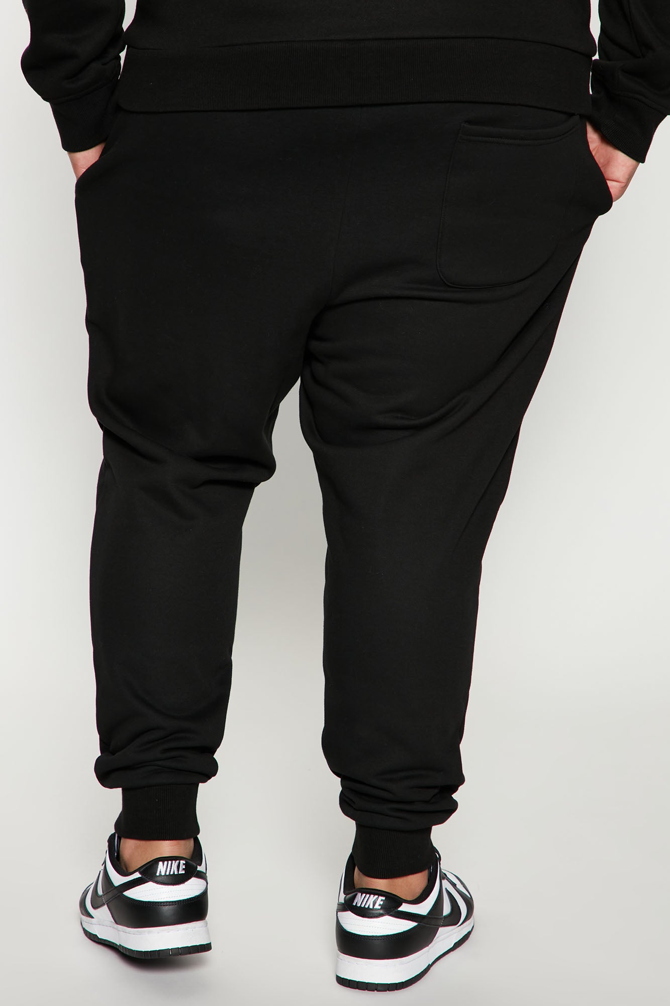 Family Goals Papi Jogger - Black