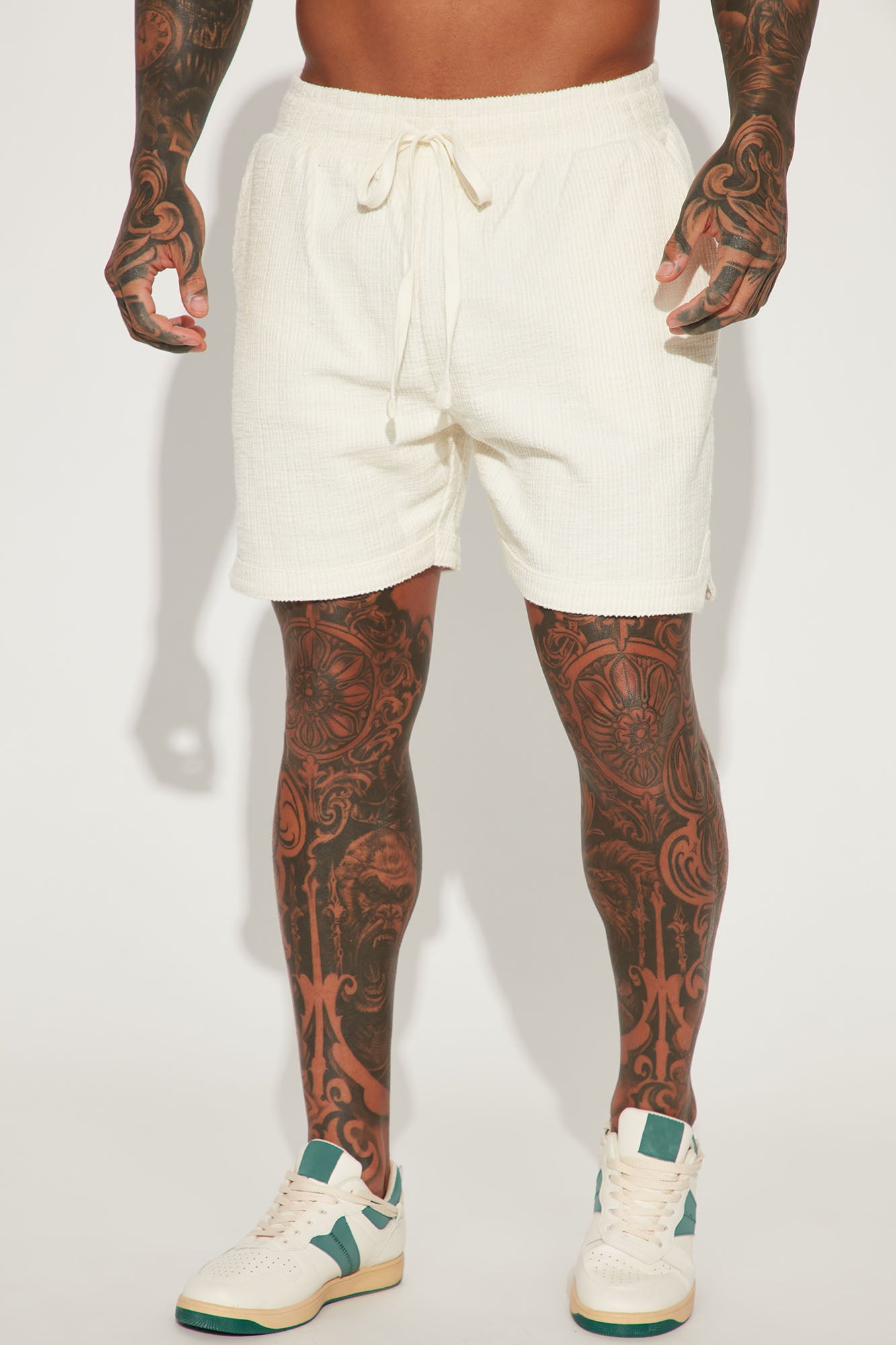 Dean Textured Short - Cream