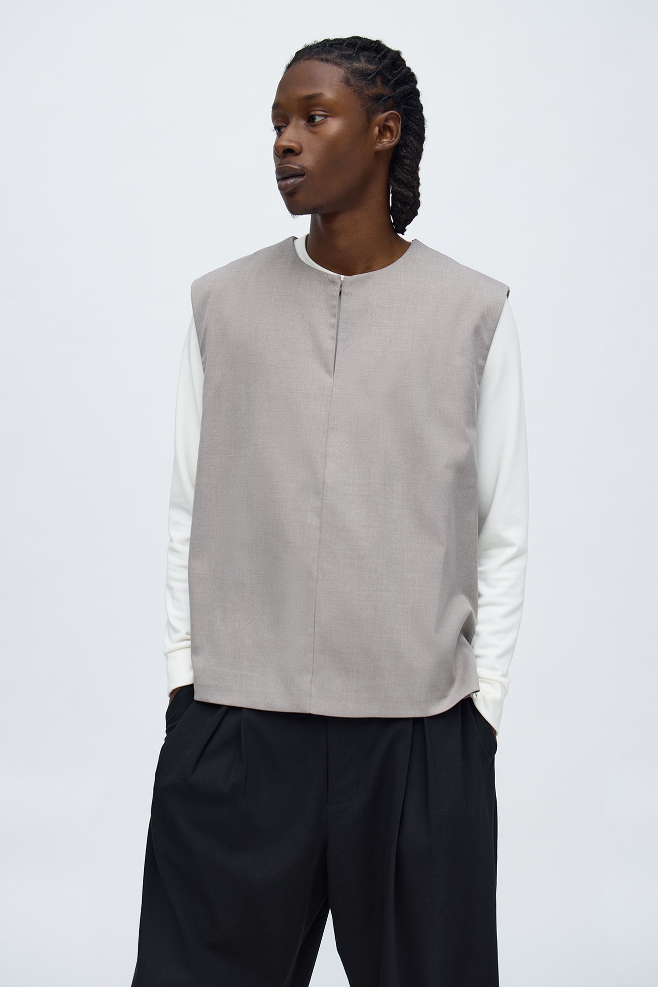 Relaxed Larchmont Sleeveless Top - Grey