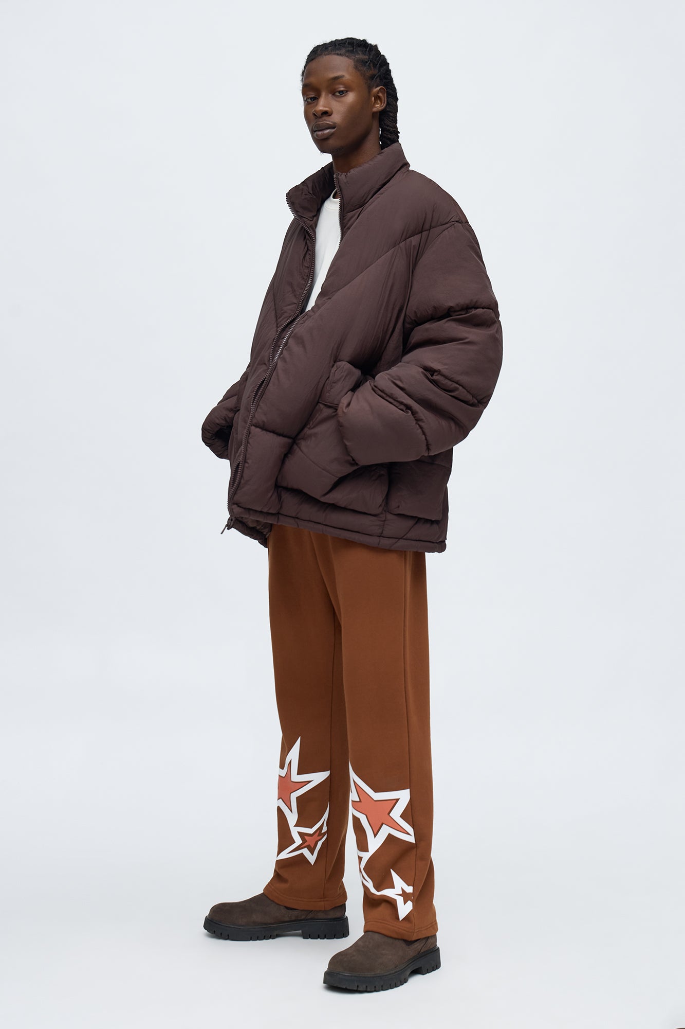 Aim For The Stars Baggy Sweatpants - Brown