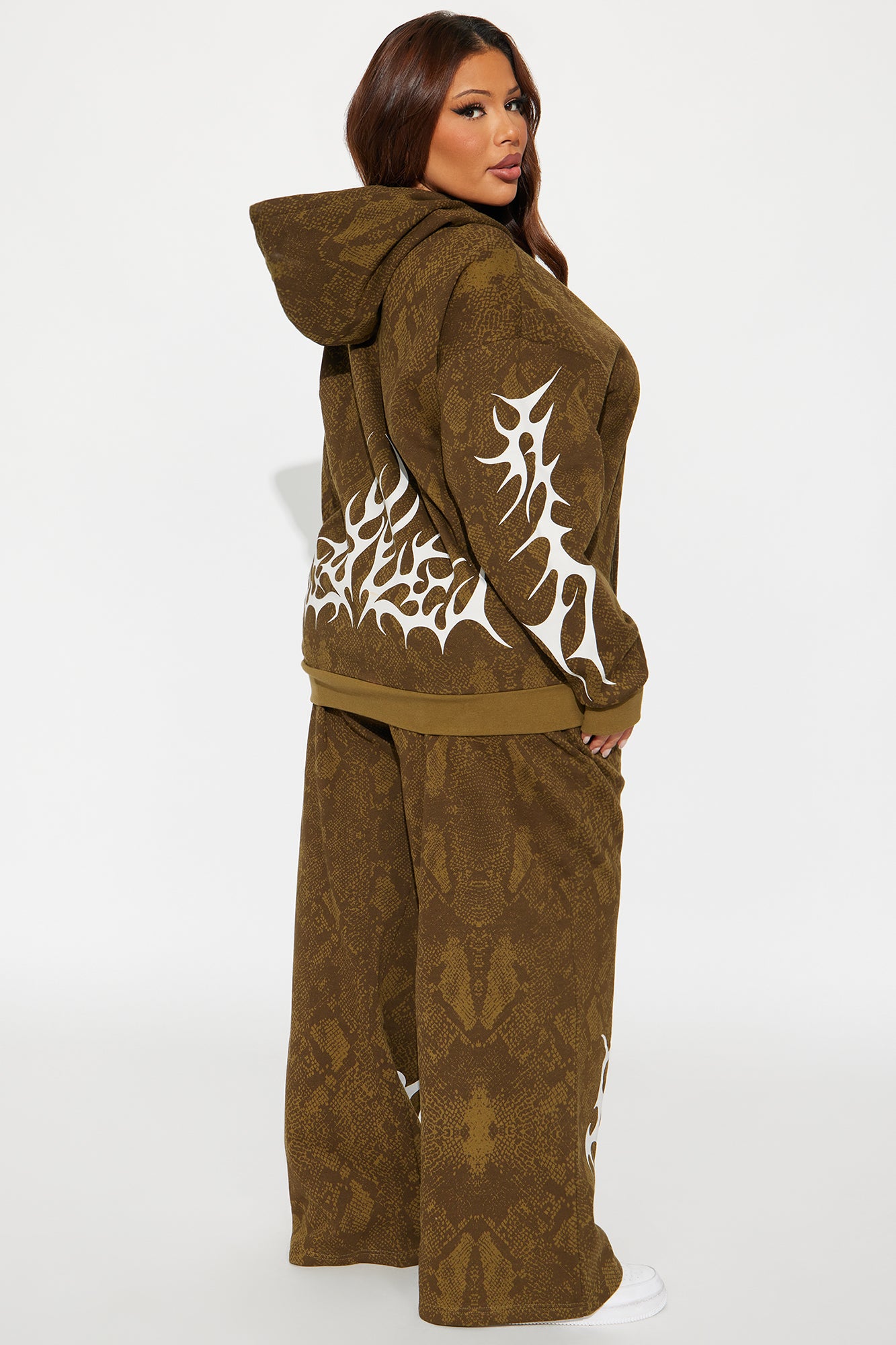 Synthia Snake Fleece Pant Set - Olive