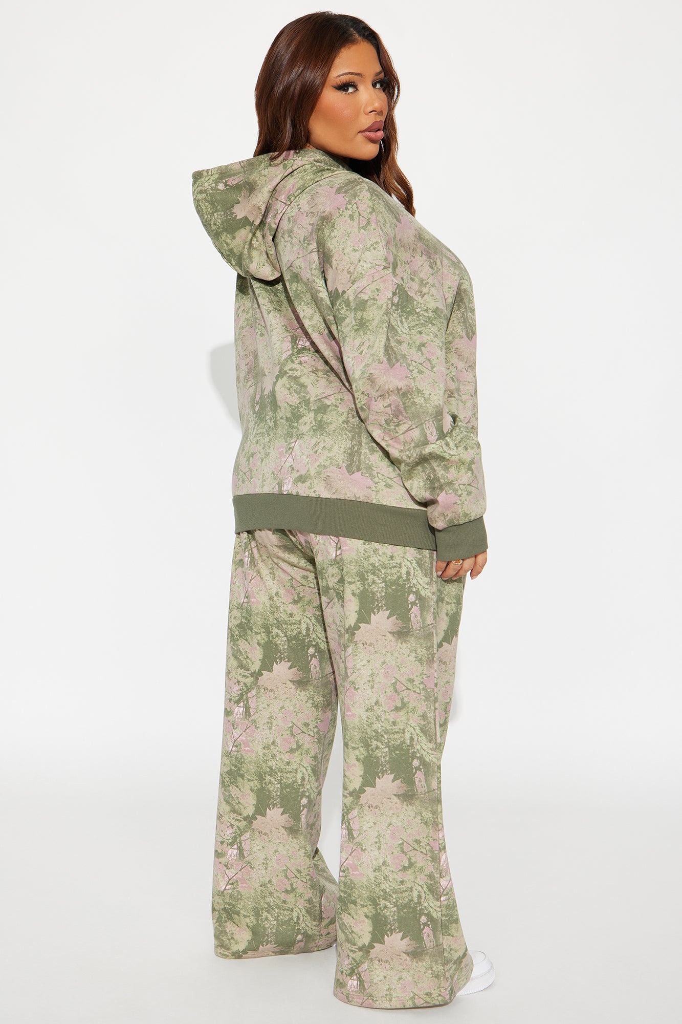 In The Wild Camo Fleece Hoodie Pant Set - Olive/combo