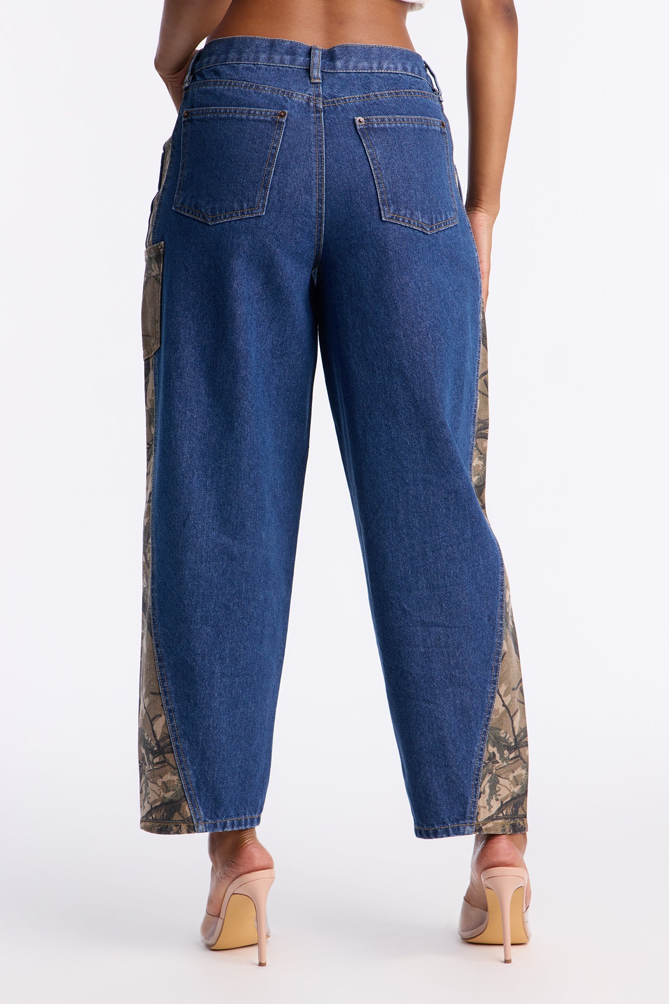 Master Of Disguise Camo Jeans - Medium Wash