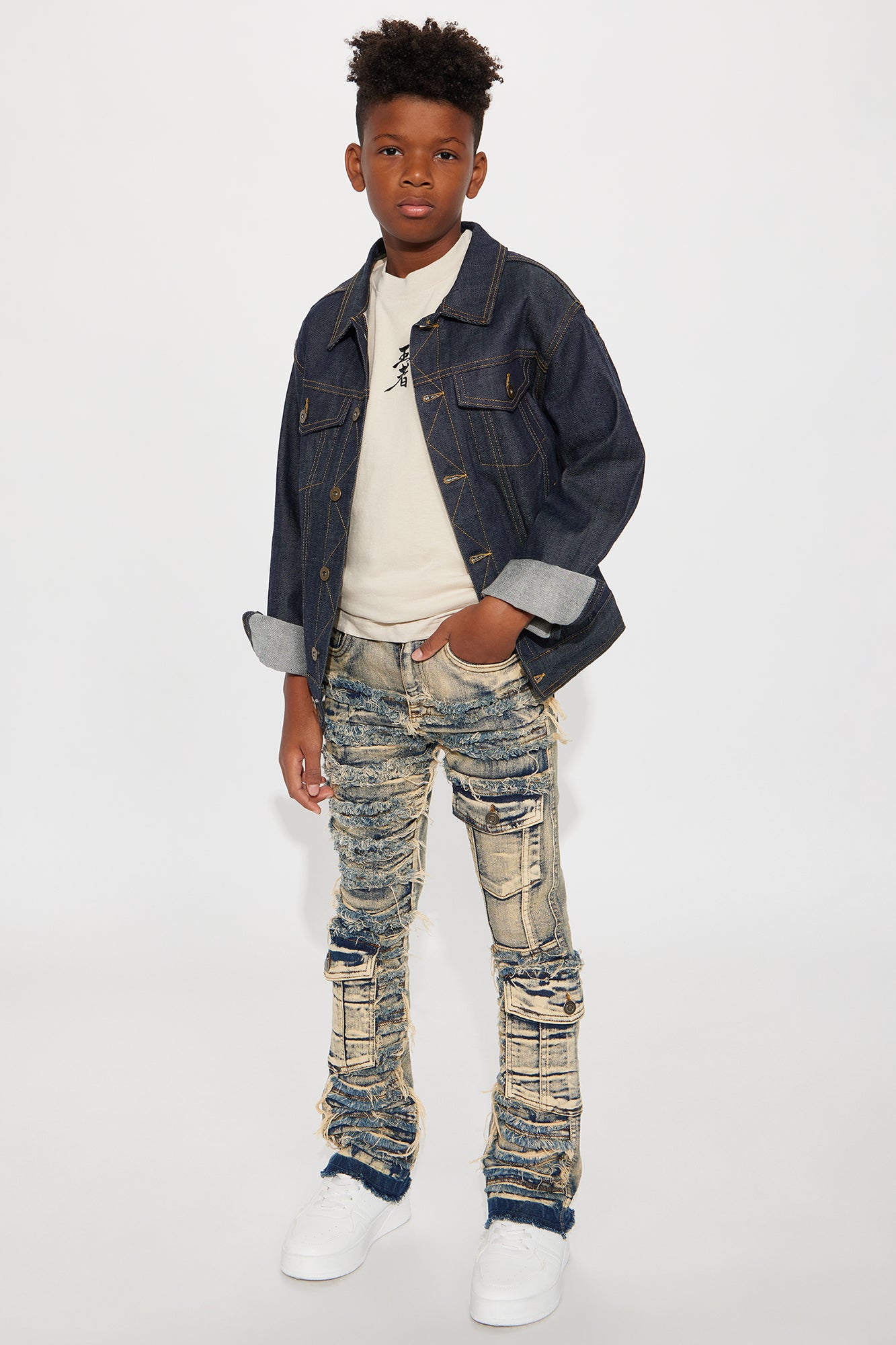 Mini Moving Forward Frayed Skinny Flare Jeans - Light Wash