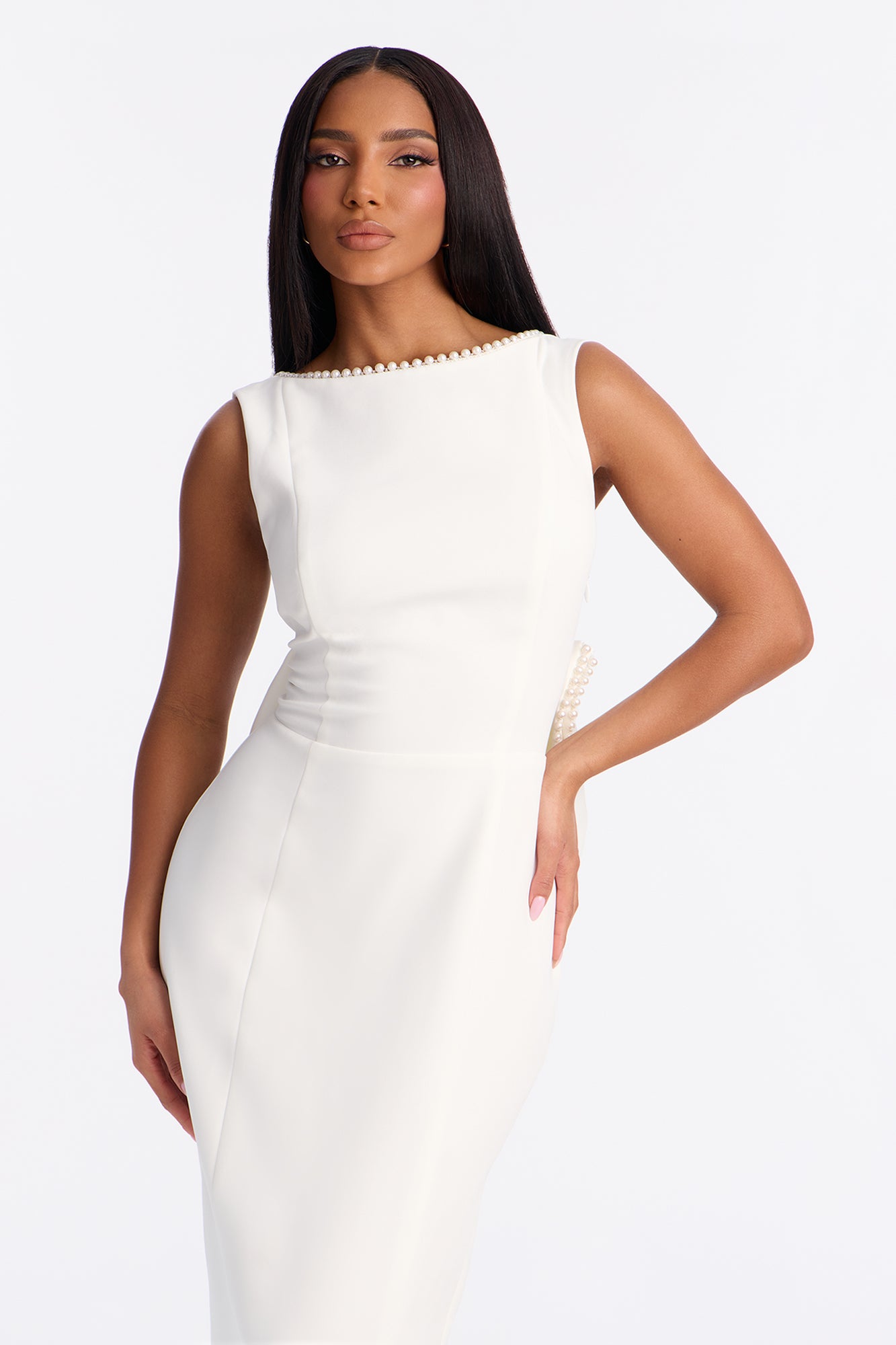 Elegant And Elevated Bow Gown - White