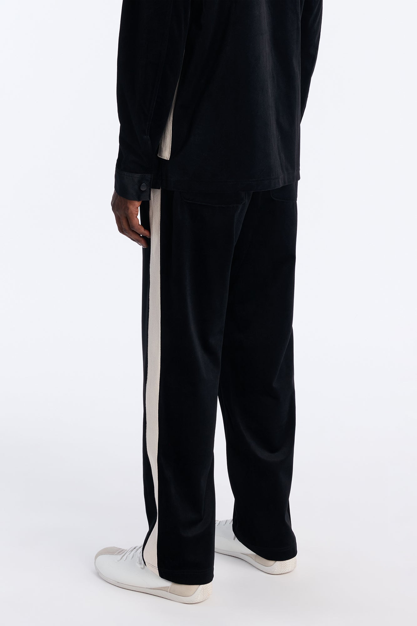 Straight Crescent Track Pant - Black