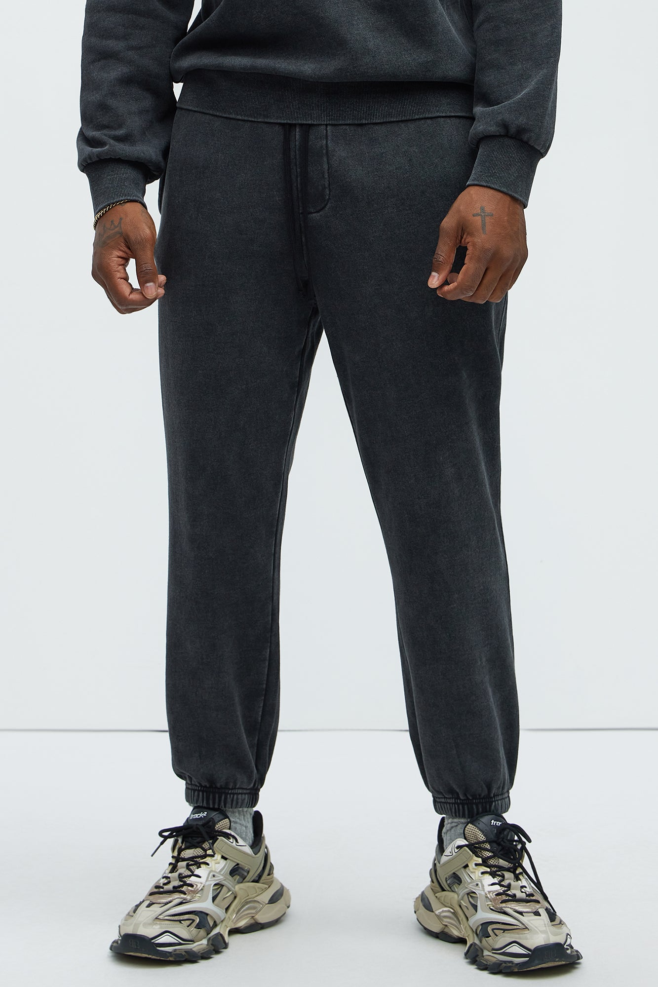 Tayson Heavy Wash Jogger - Black Wash