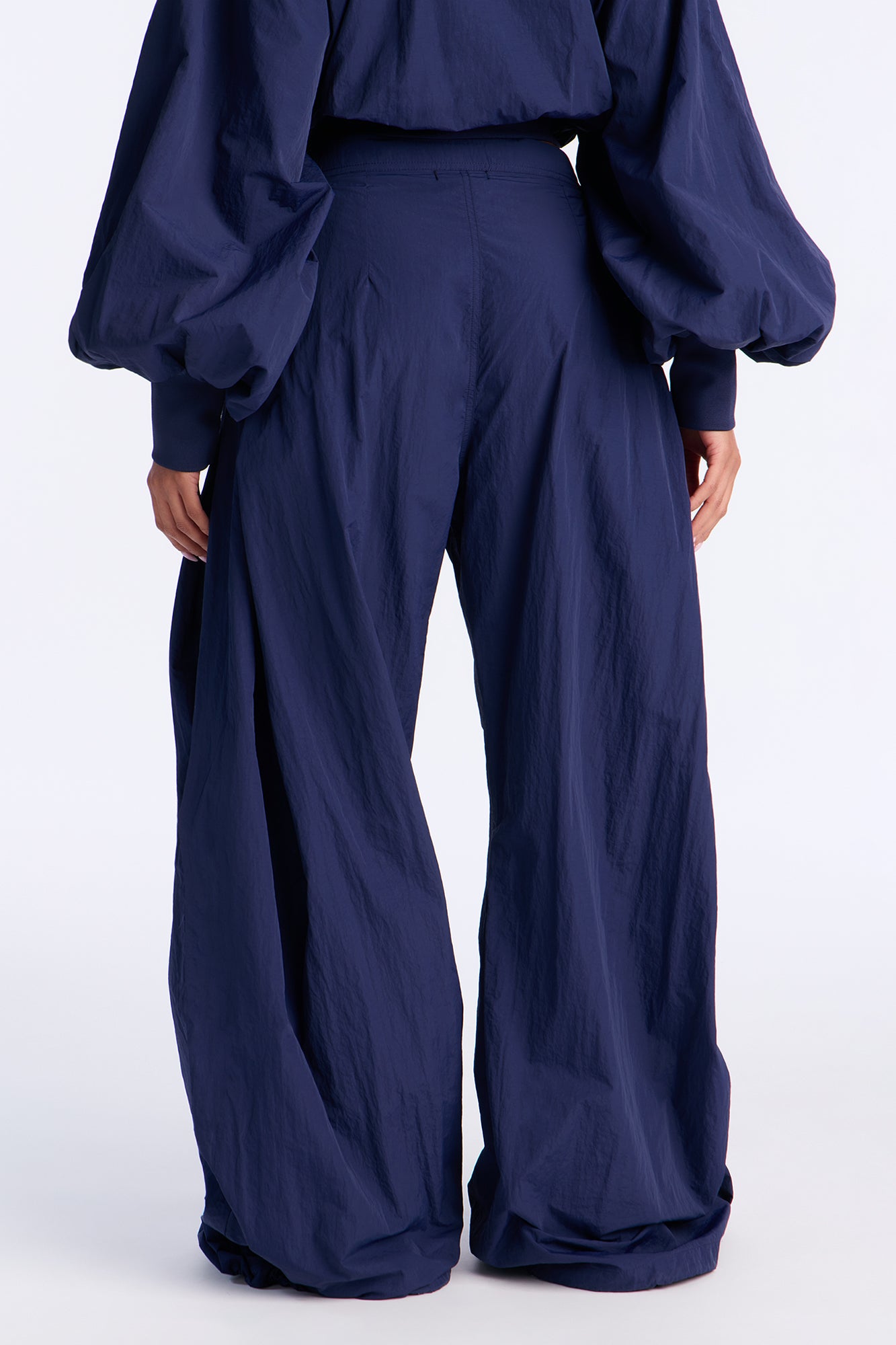 Do Not Disturb Mode Windbreaker Jogger - Navy