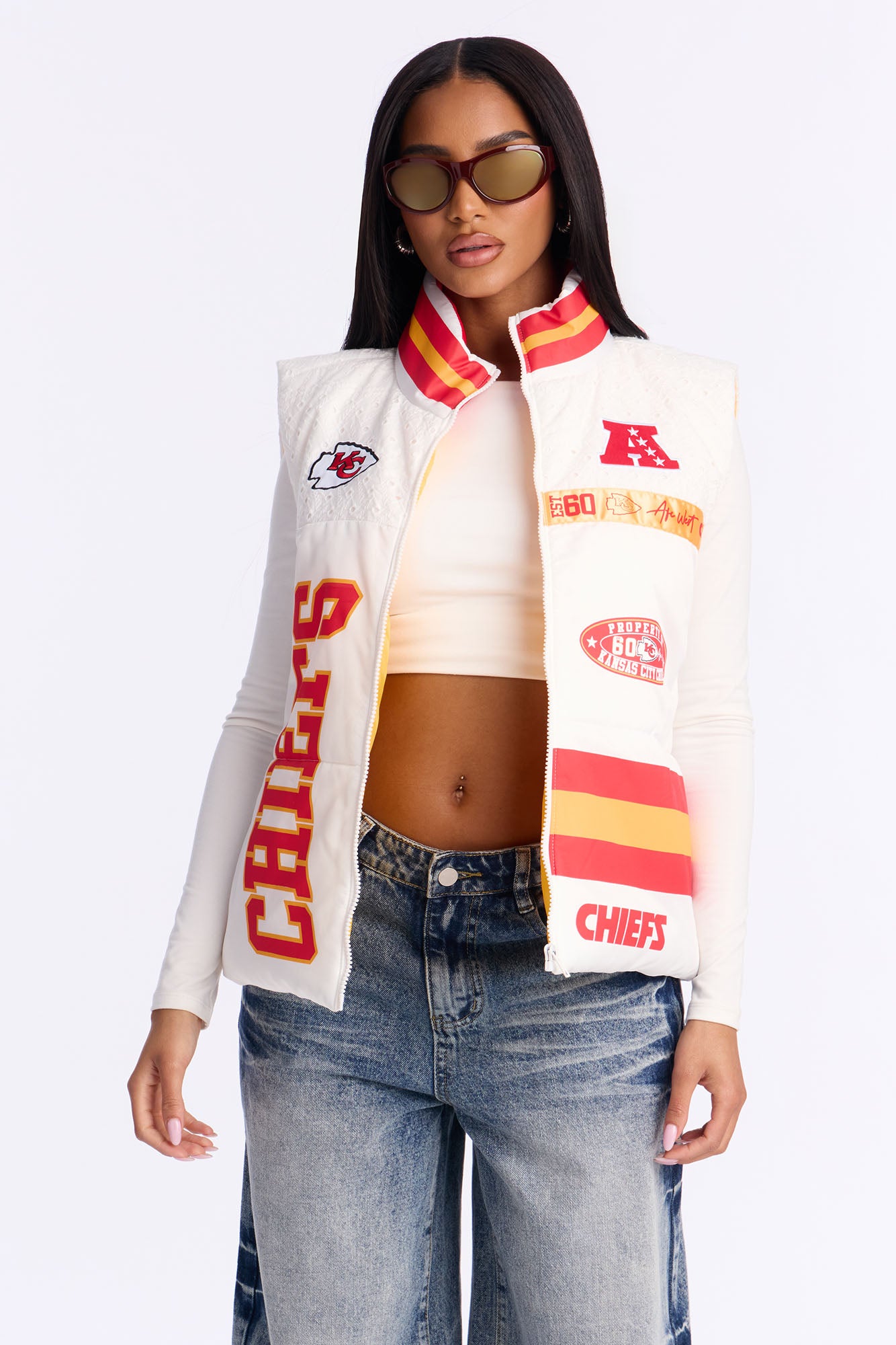 NFL Kansas City Chiefs Fan Puffer Vest - White