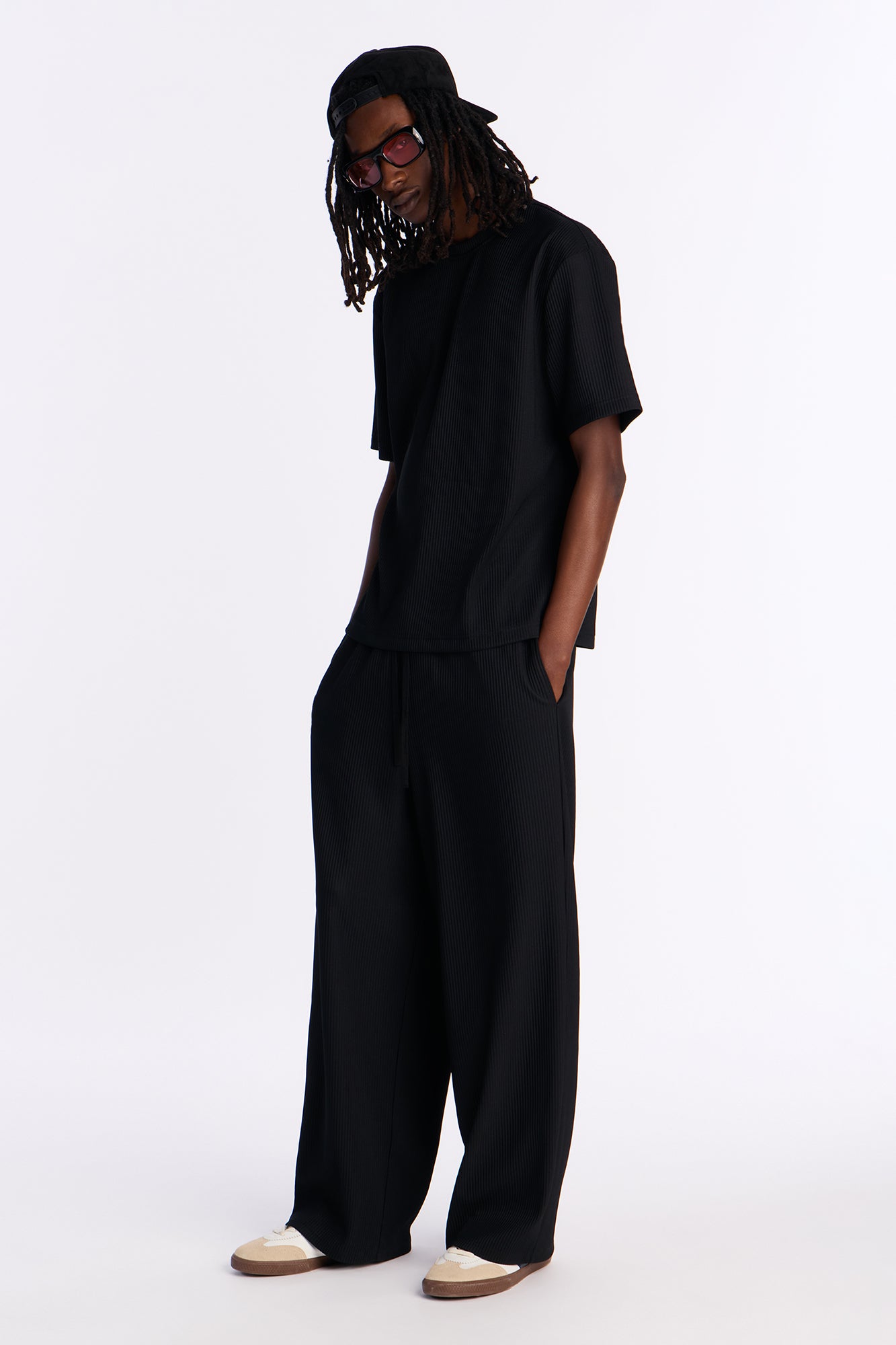 Show Up Relaxed Crewneck Tee - Black