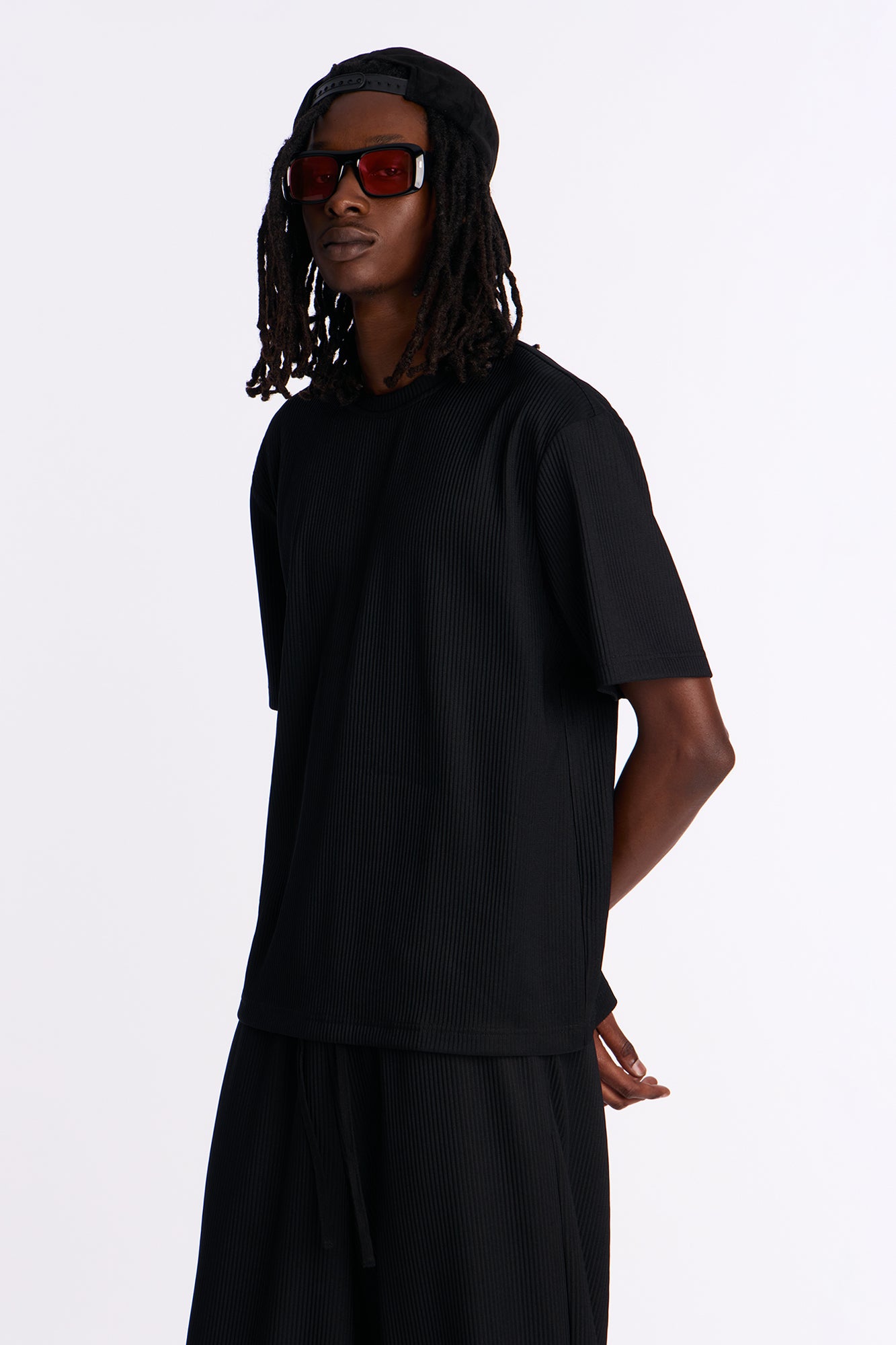 Show Up Relaxed Crewneck Tee - Black