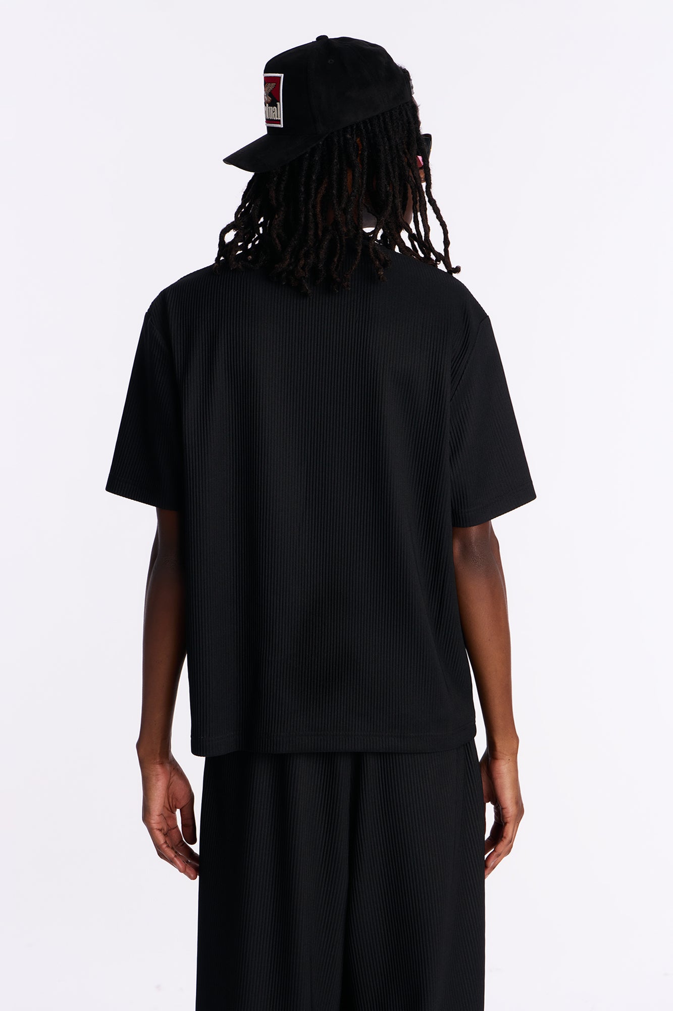 Show Up Relaxed Crewneck Tee - Black