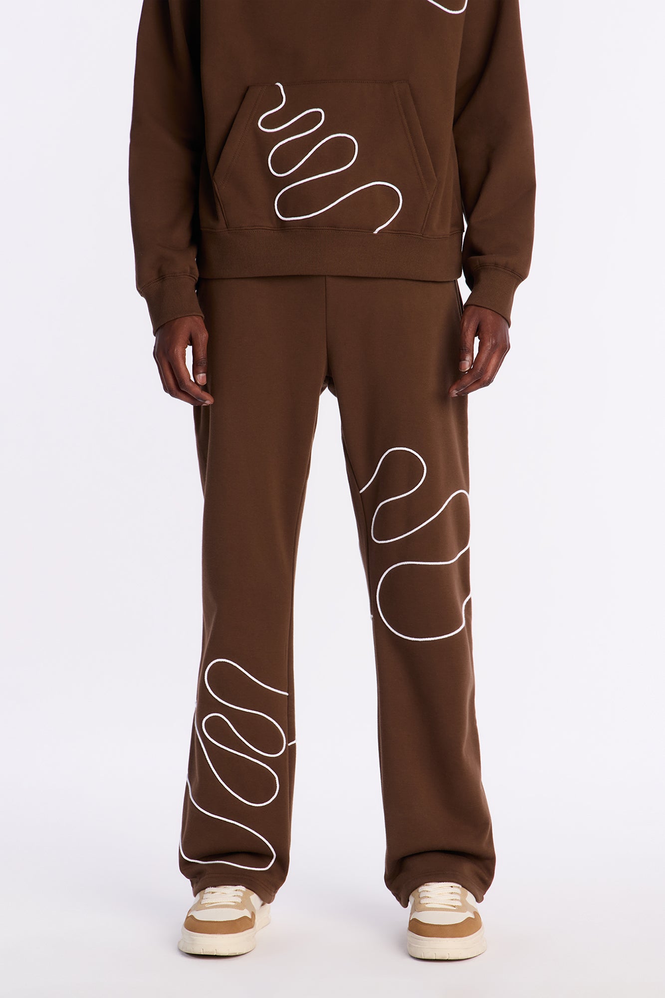 Lasso Slim Flare Sweatpants - Brown
