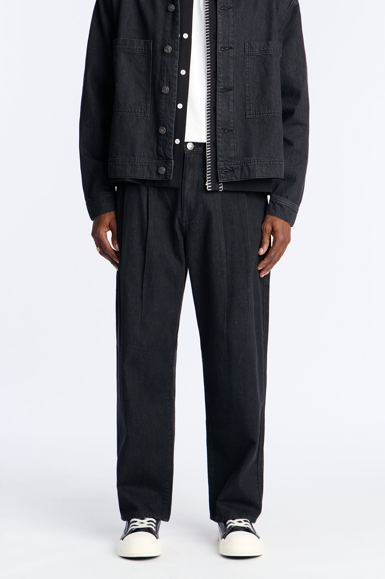 Barrel Aime Pleated Jean - Black Wash