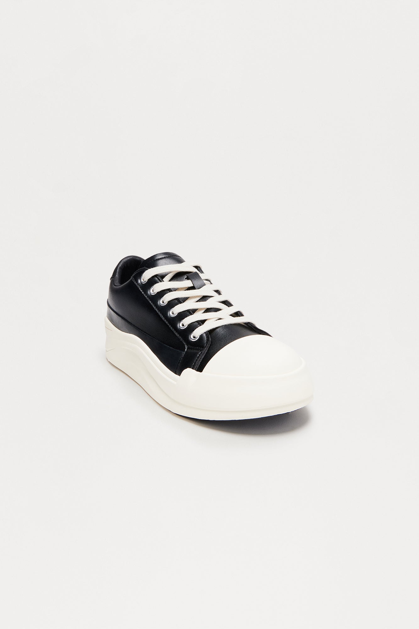 Faux Leather Low Top Lace Up Sneaker - Black/White