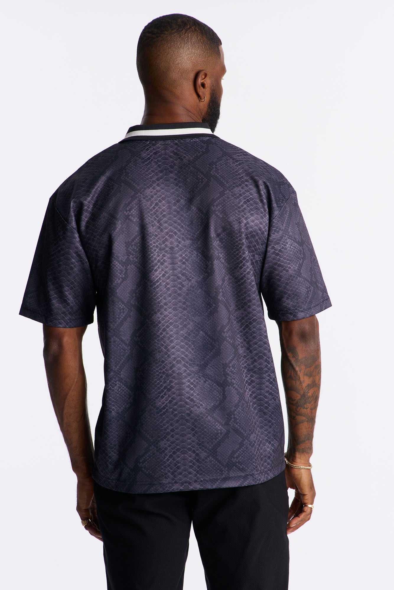 Saint Studios Python Jersey - Black