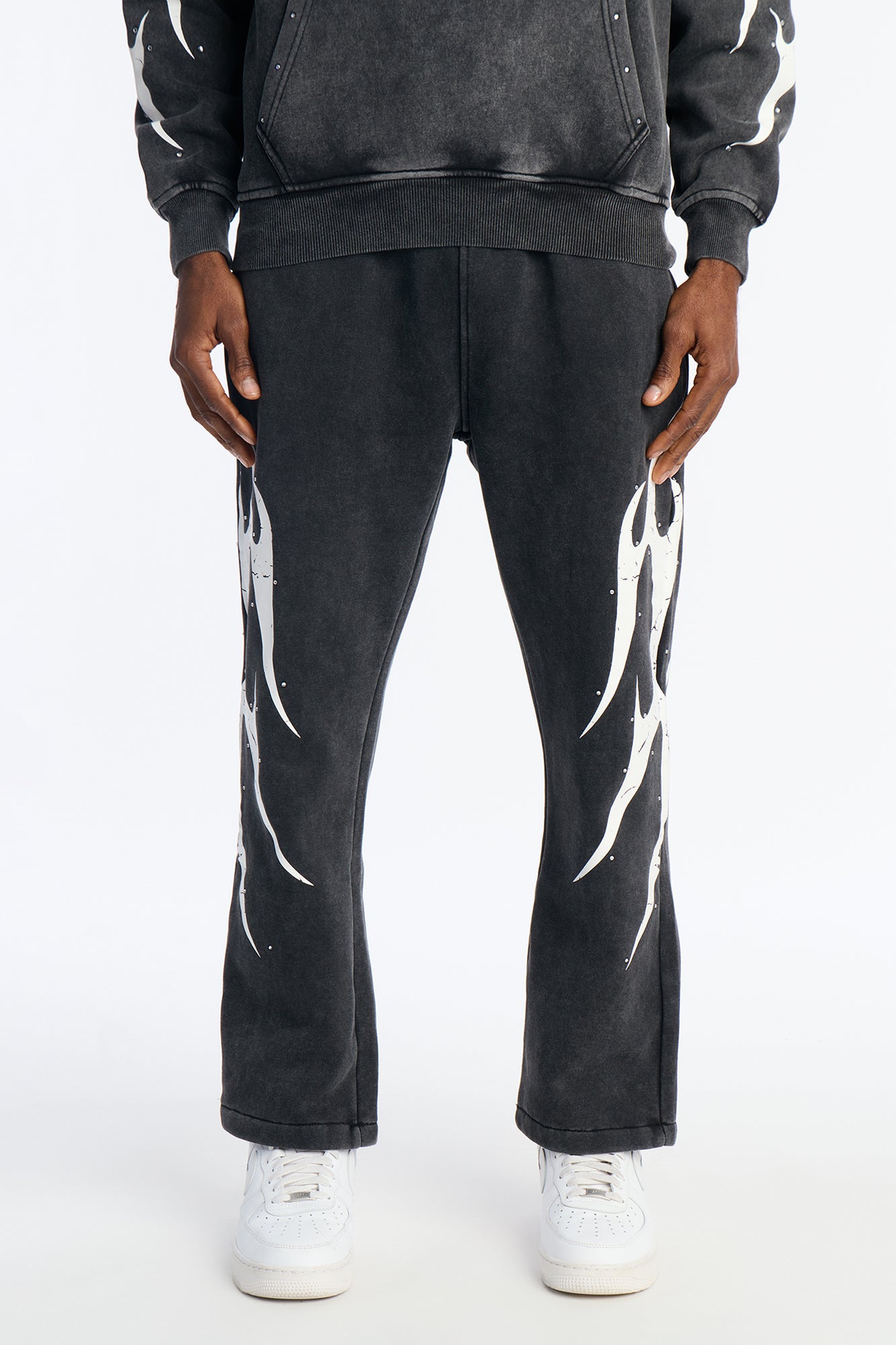 La Flames Rhinestones Relaxed Sweatpants - Black