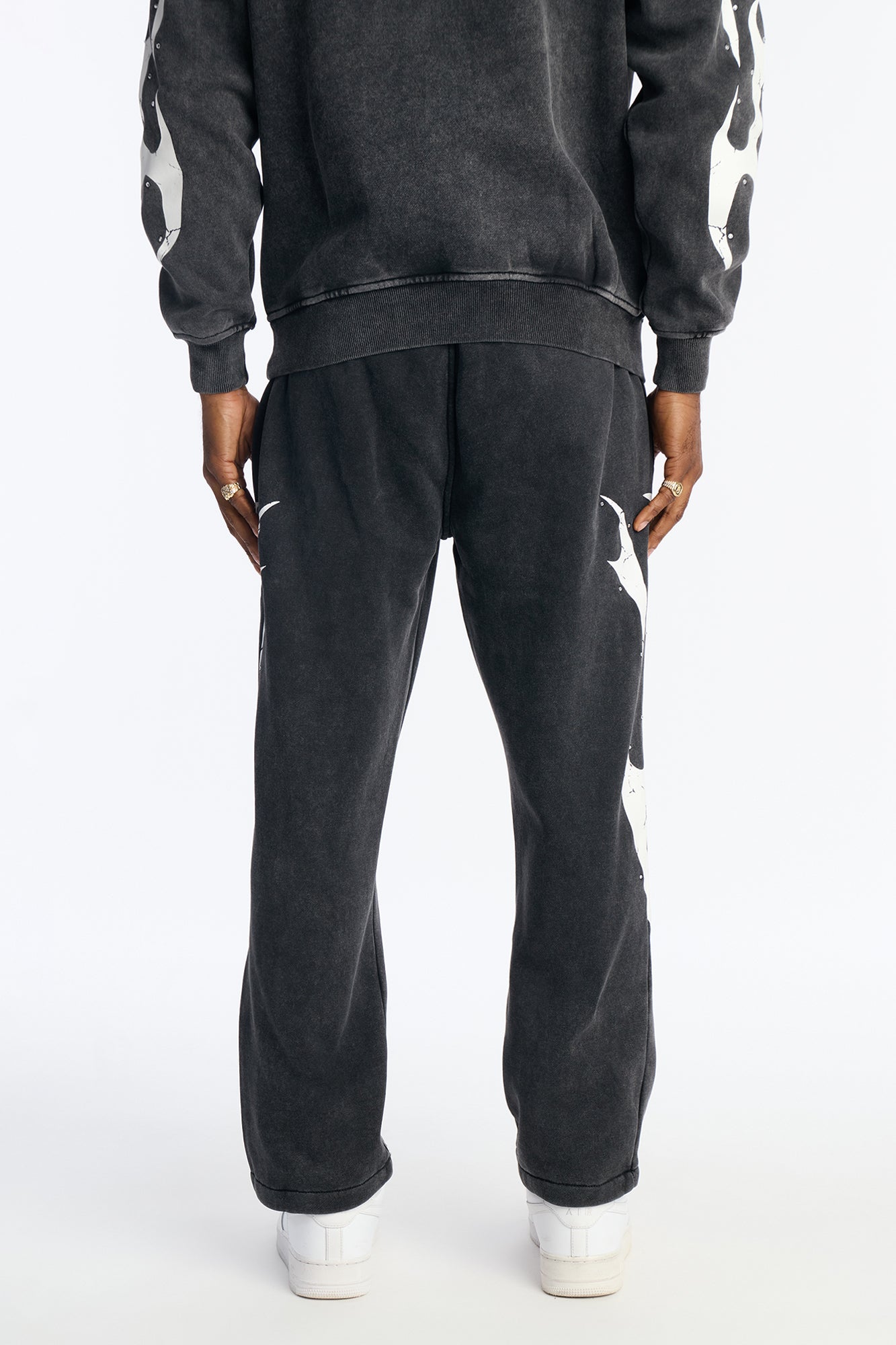 La Flames Rhinestones Relaxed Sweatpants - Black