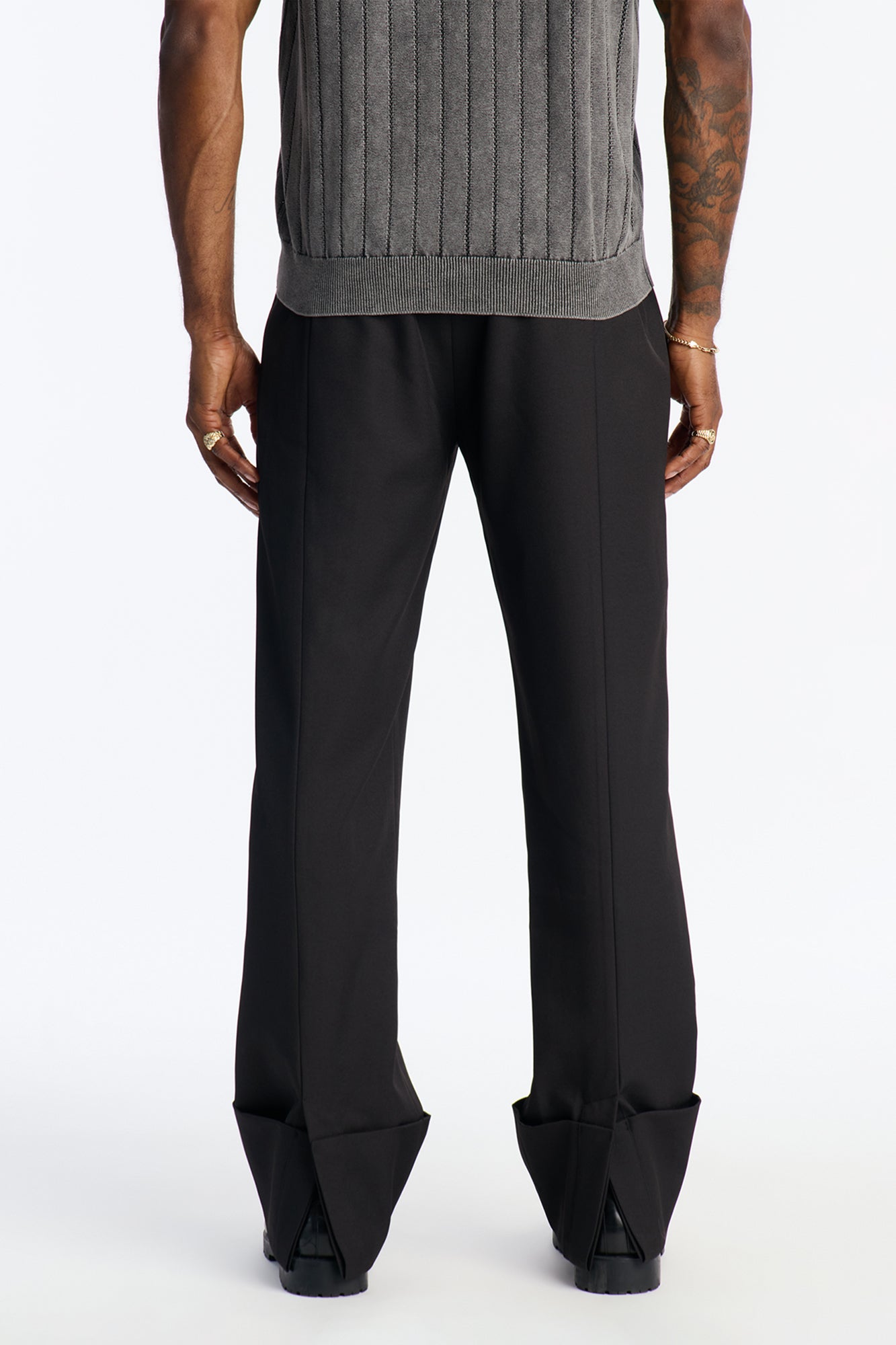 Straight Exaggerated Slit Cuff Trouser - Black