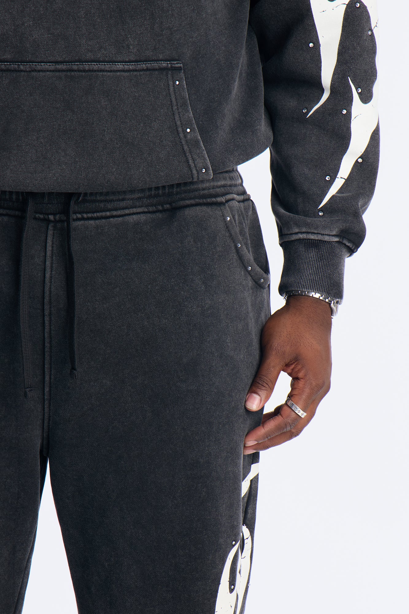 La Flames Rhinestones Relaxed Sweatpants - Black