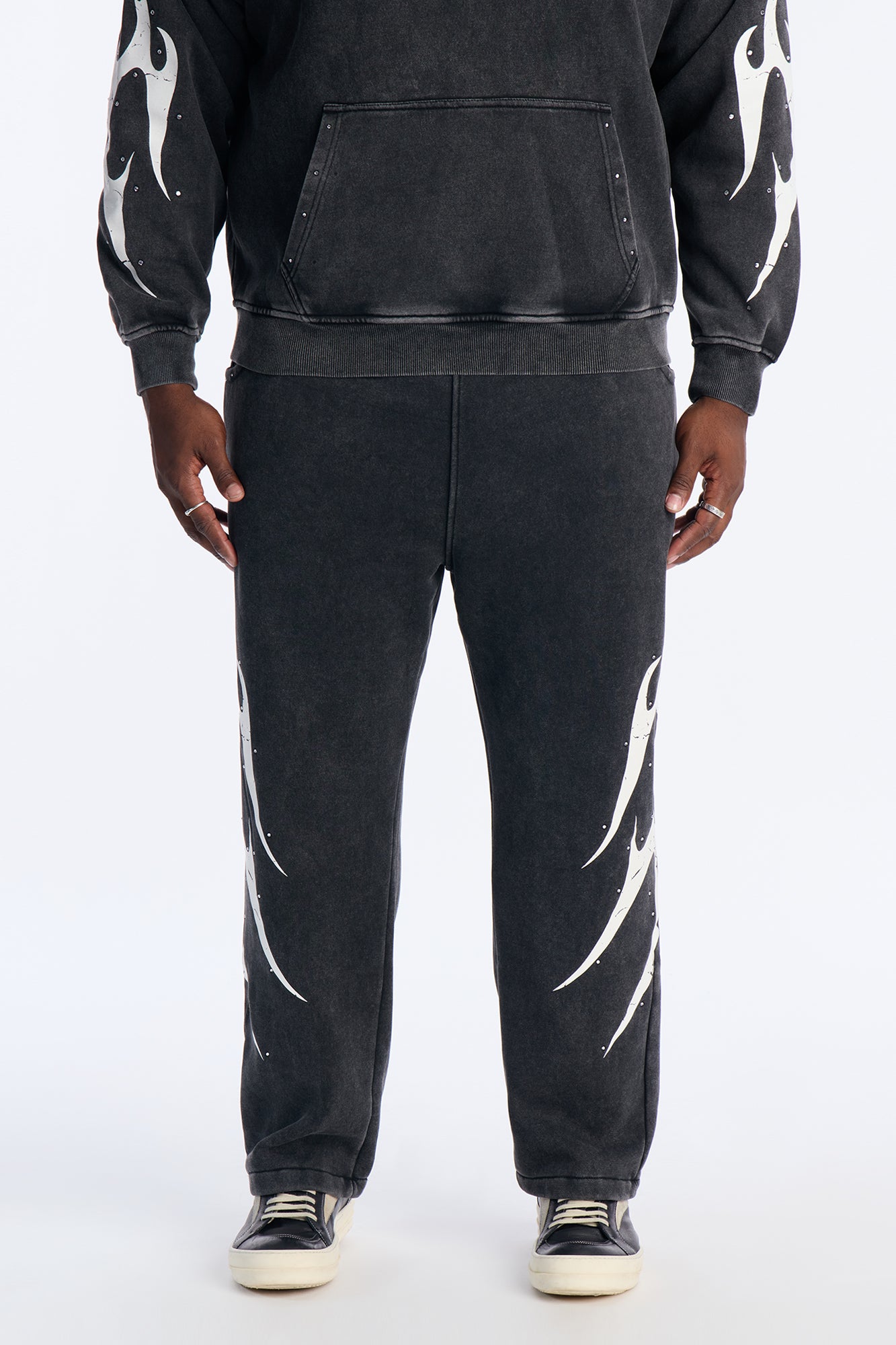 La Flames Rhinestones Relaxed Sweatpants - Black