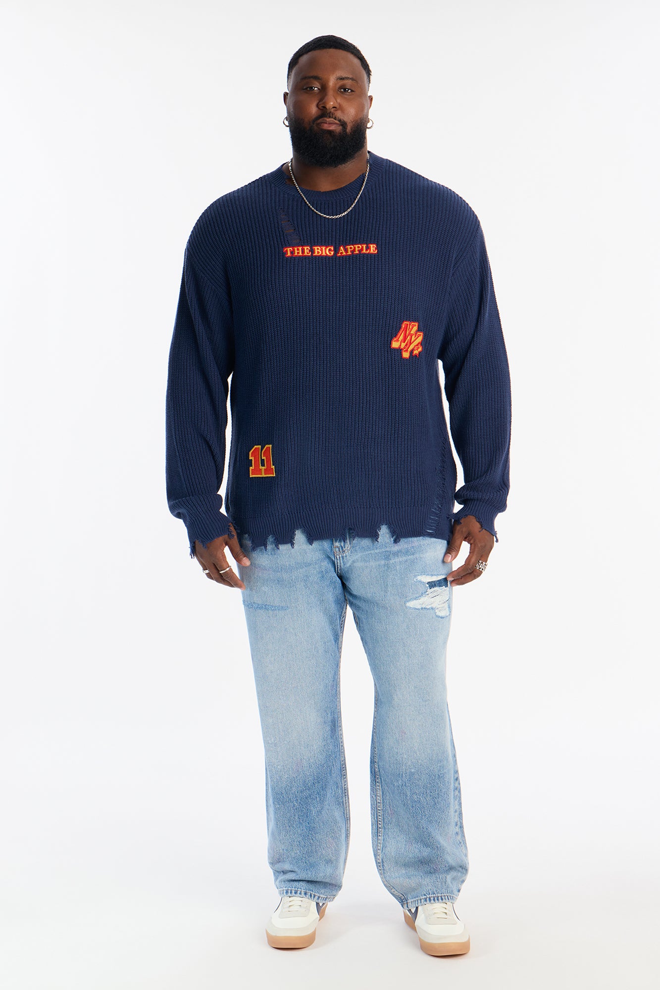 The Big Apple Distressed Sweater - Navy