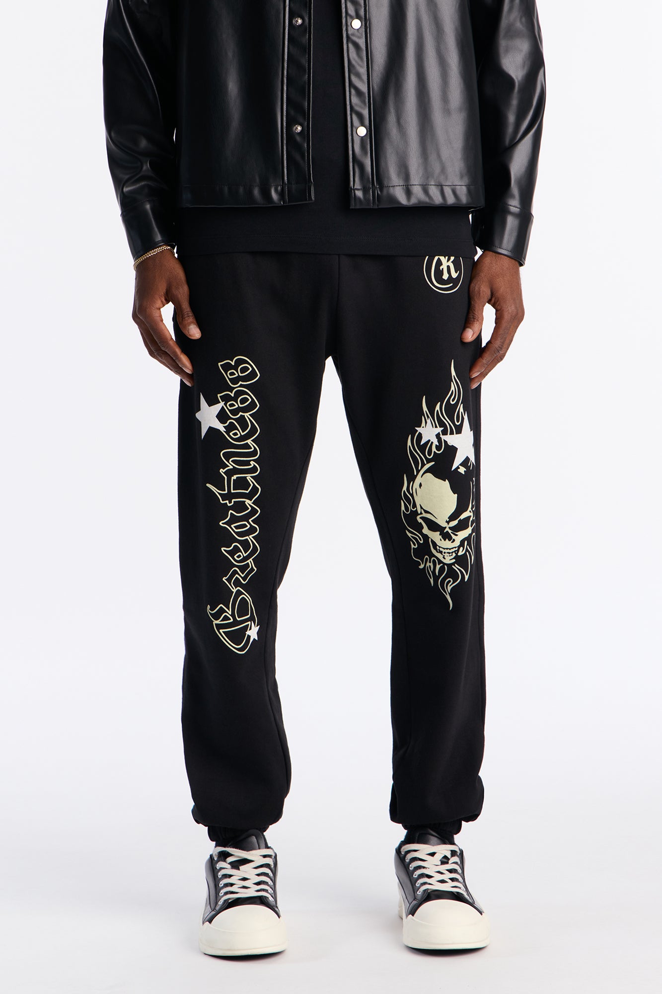 Greatness Reigns Sweatpants - Black