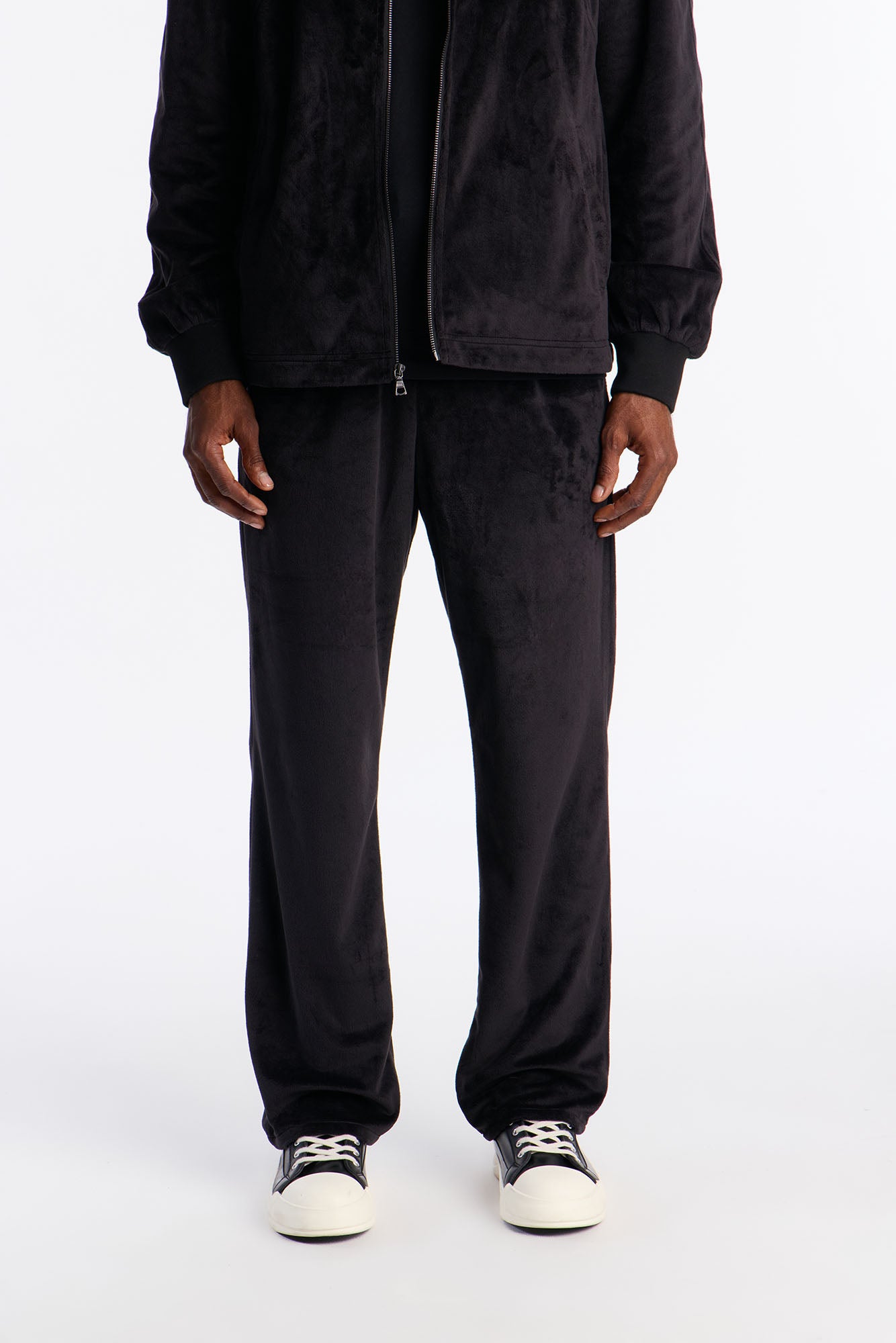Straight Velour Pant - Black