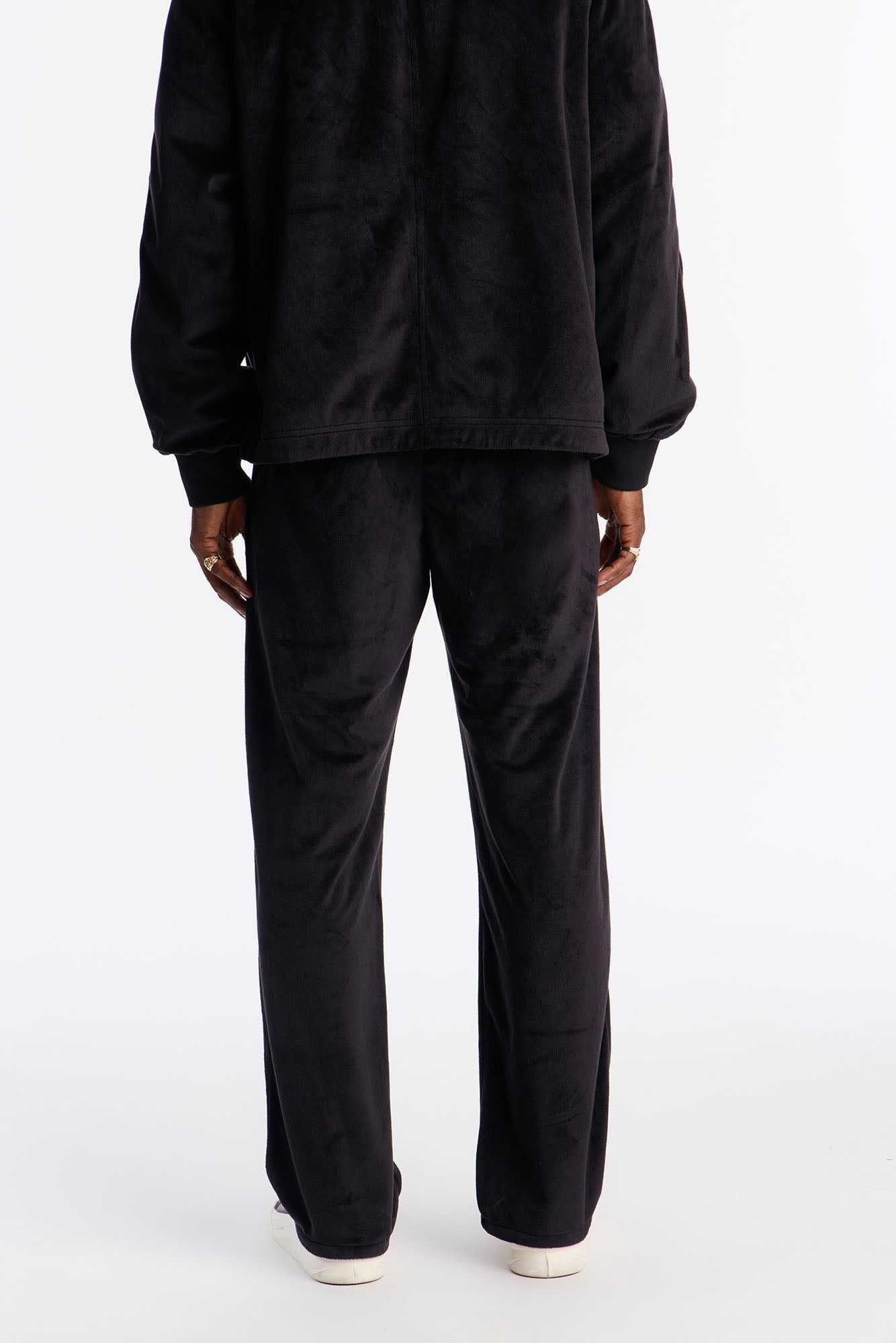 Straight Velour Pant - Black