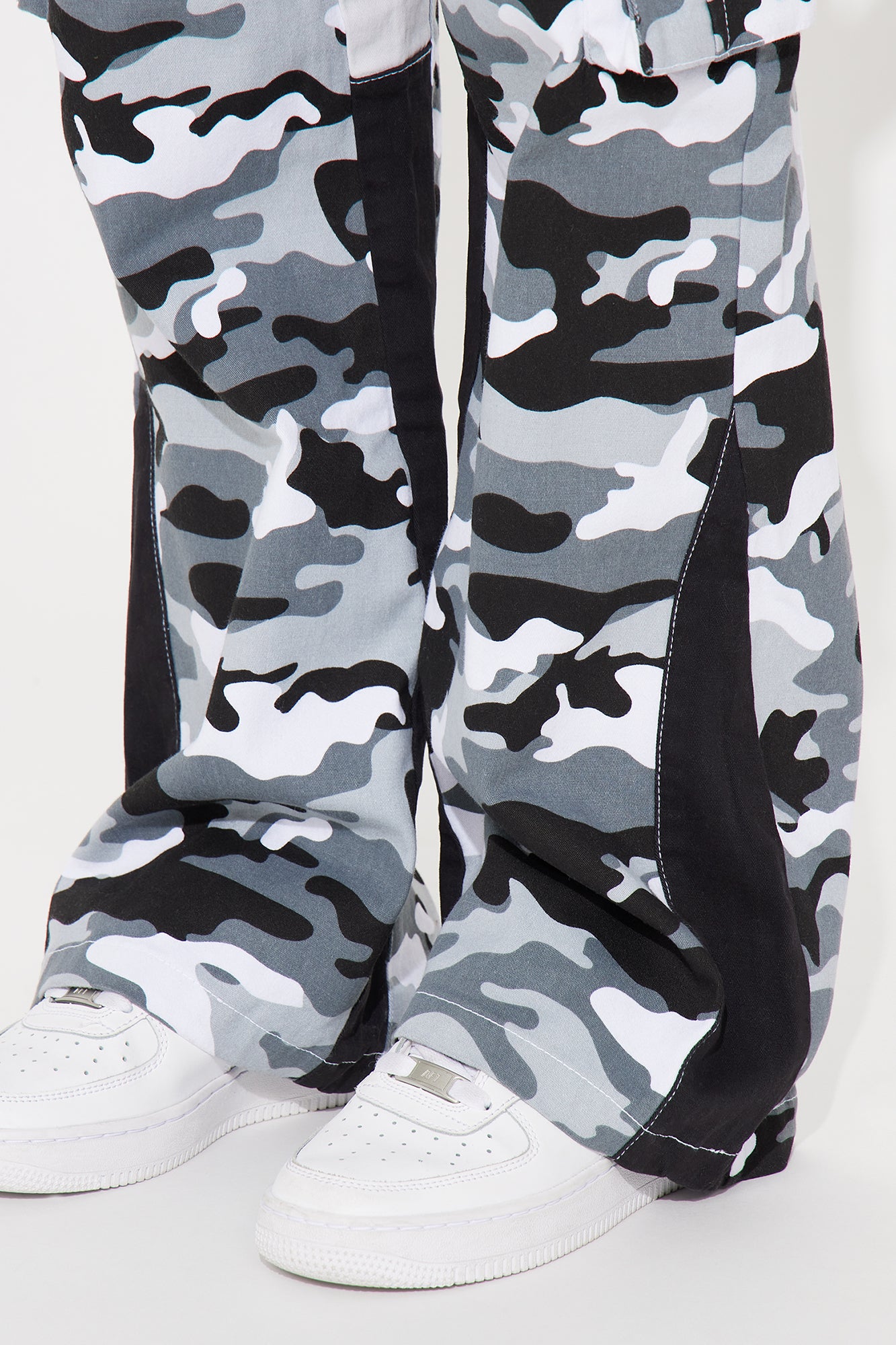 Mini Rod Camo Print Cargo Twill Pant - Camouflage
