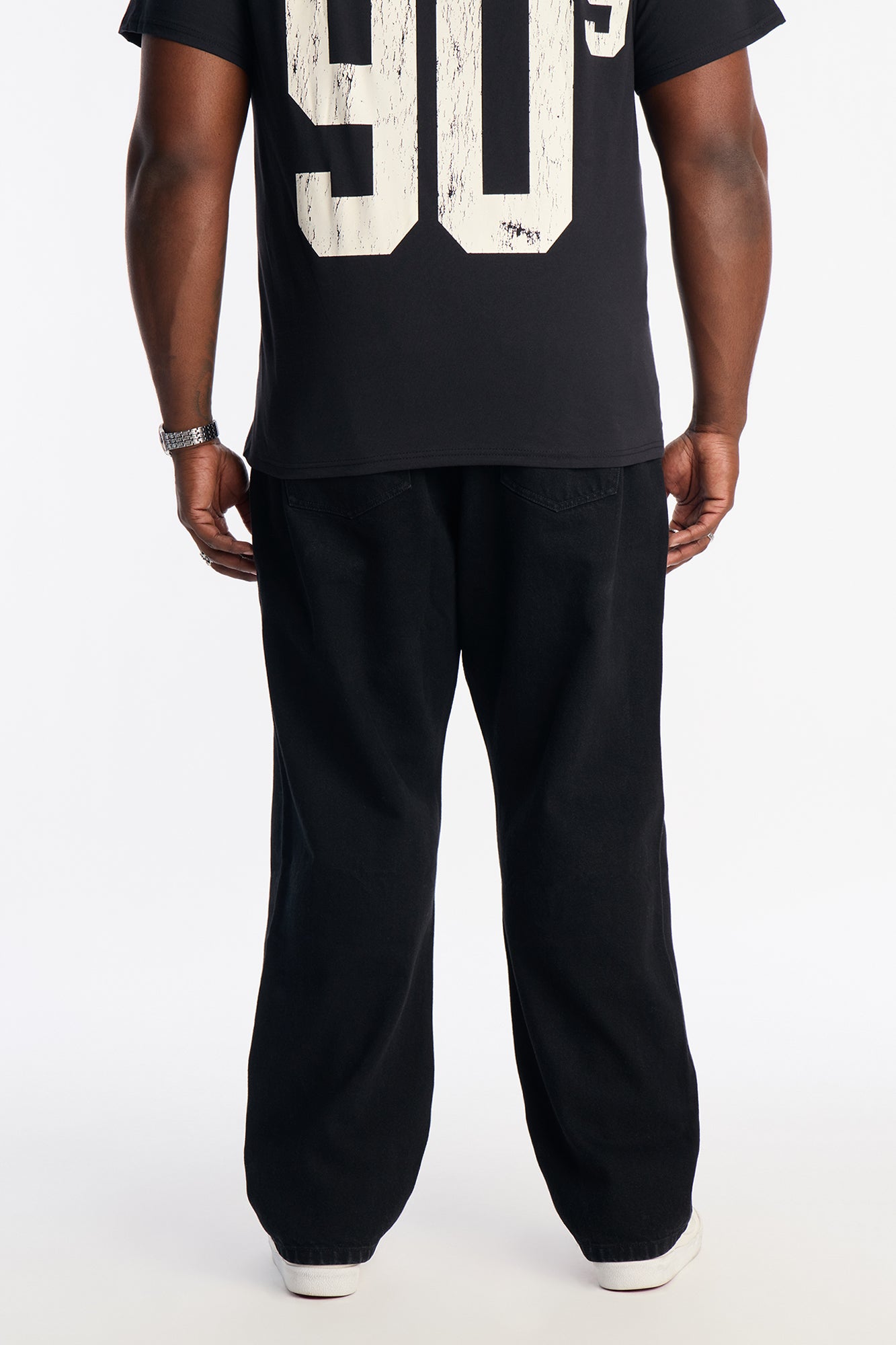 Classic Straight Fit Jeans - Black