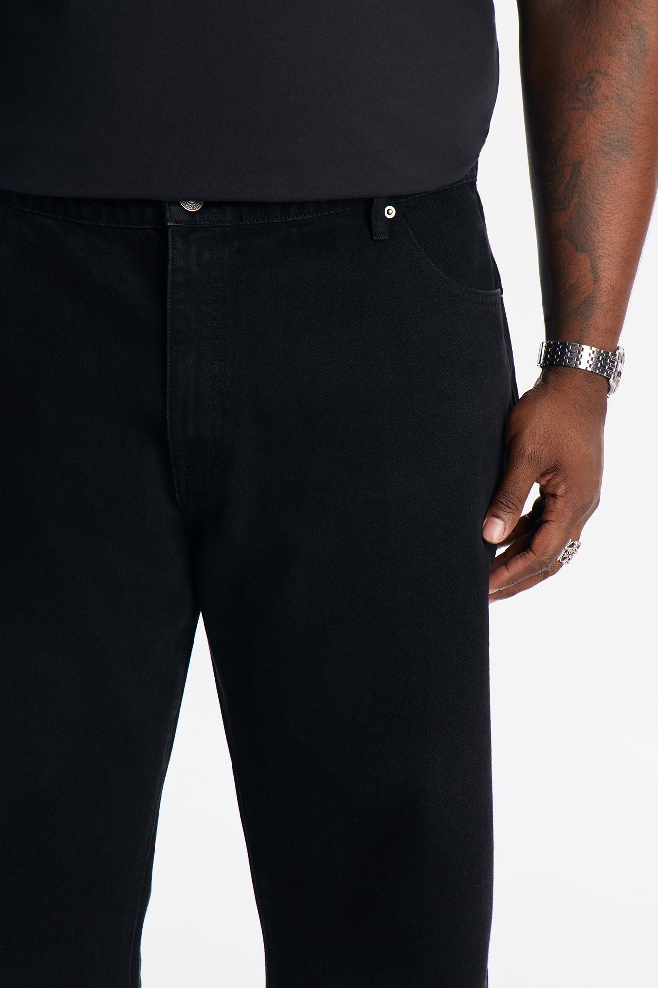 Classic Straight Fit Jeans - Black