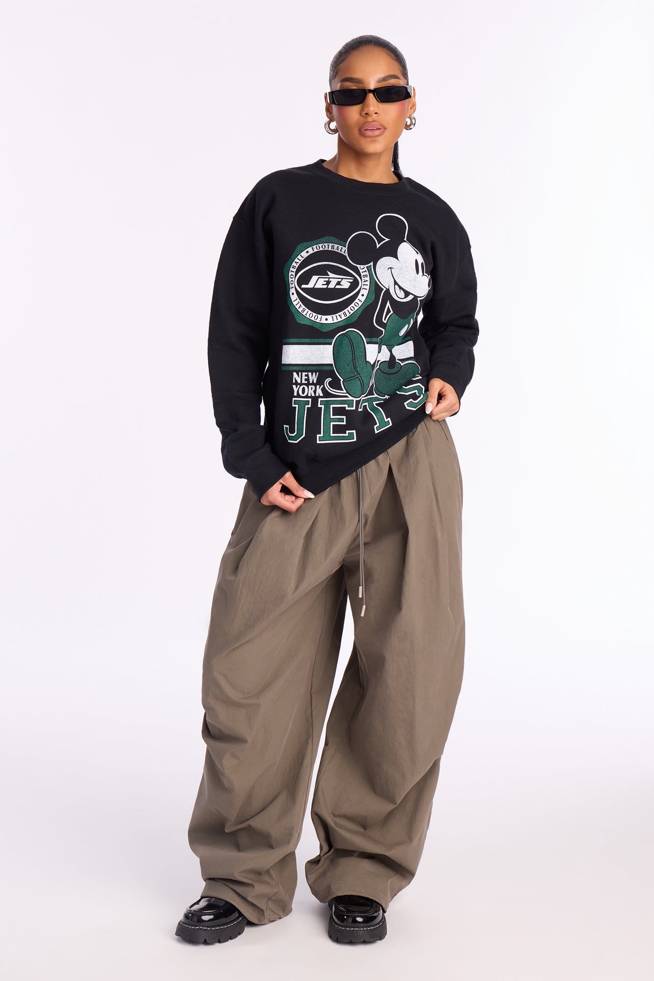 Mickey Mouse X NFL New York Jets Crew Fleece Sweatshirt - Black