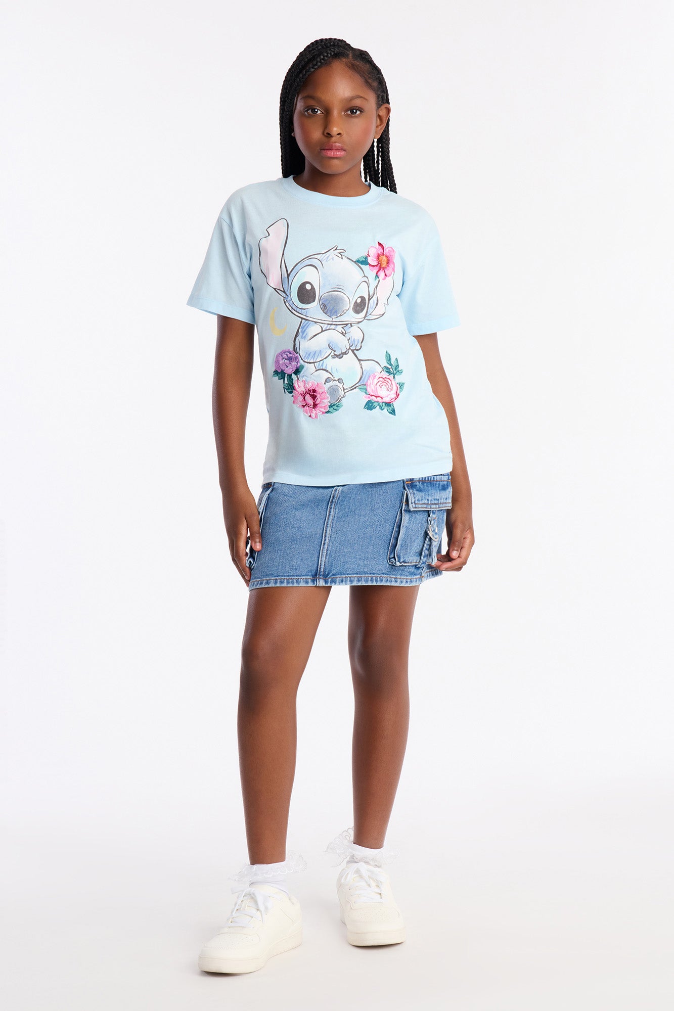 Mini Stitch Among The Flowers Short Sleeve Tee - Light Blue