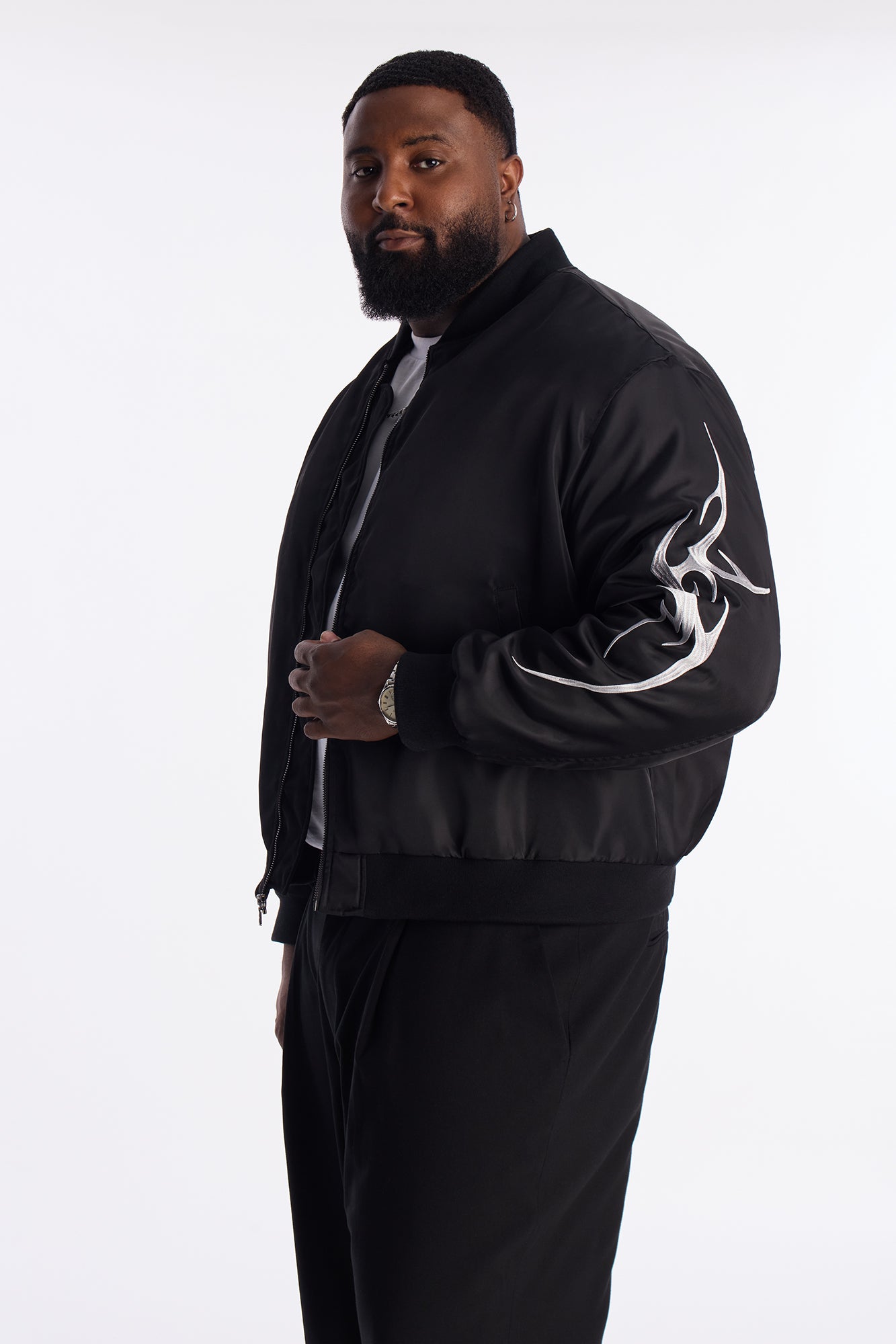 Relaxed Classic Embroidered Bomber Jacket - Black