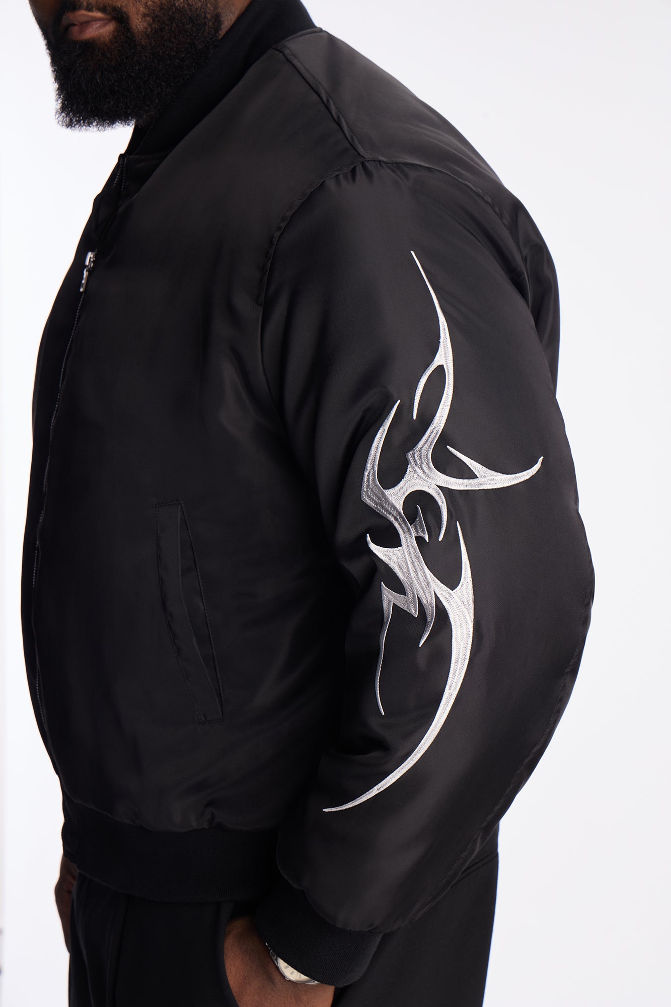 Relaxed Classic Embroidered Bomber Jacket - Black