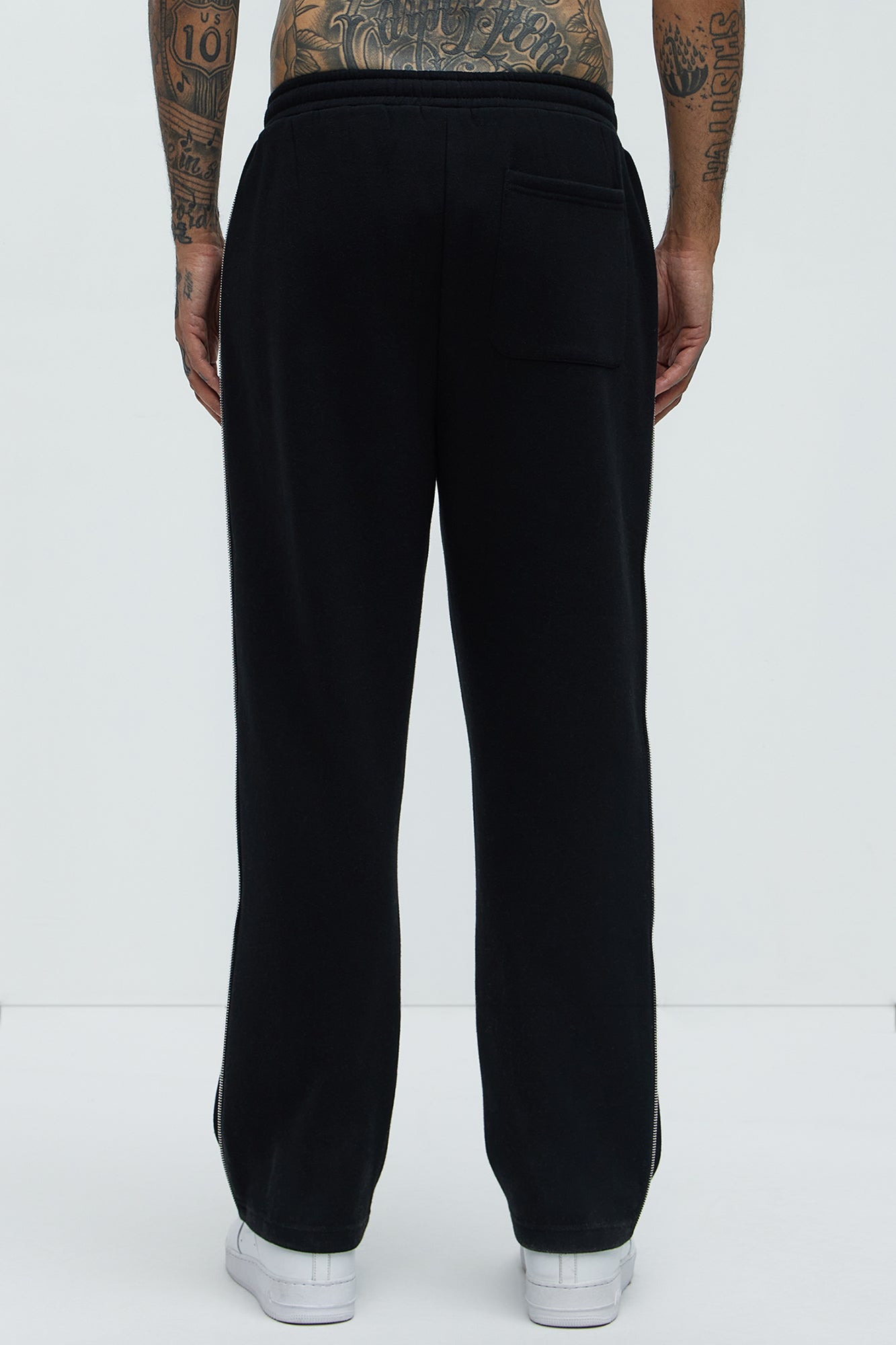 Tayson Cross Straight Sweatpants - Black