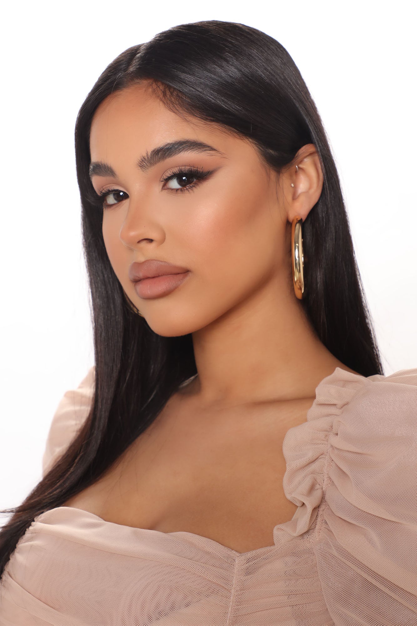 Simply Basic Hoop Earrings - Gold