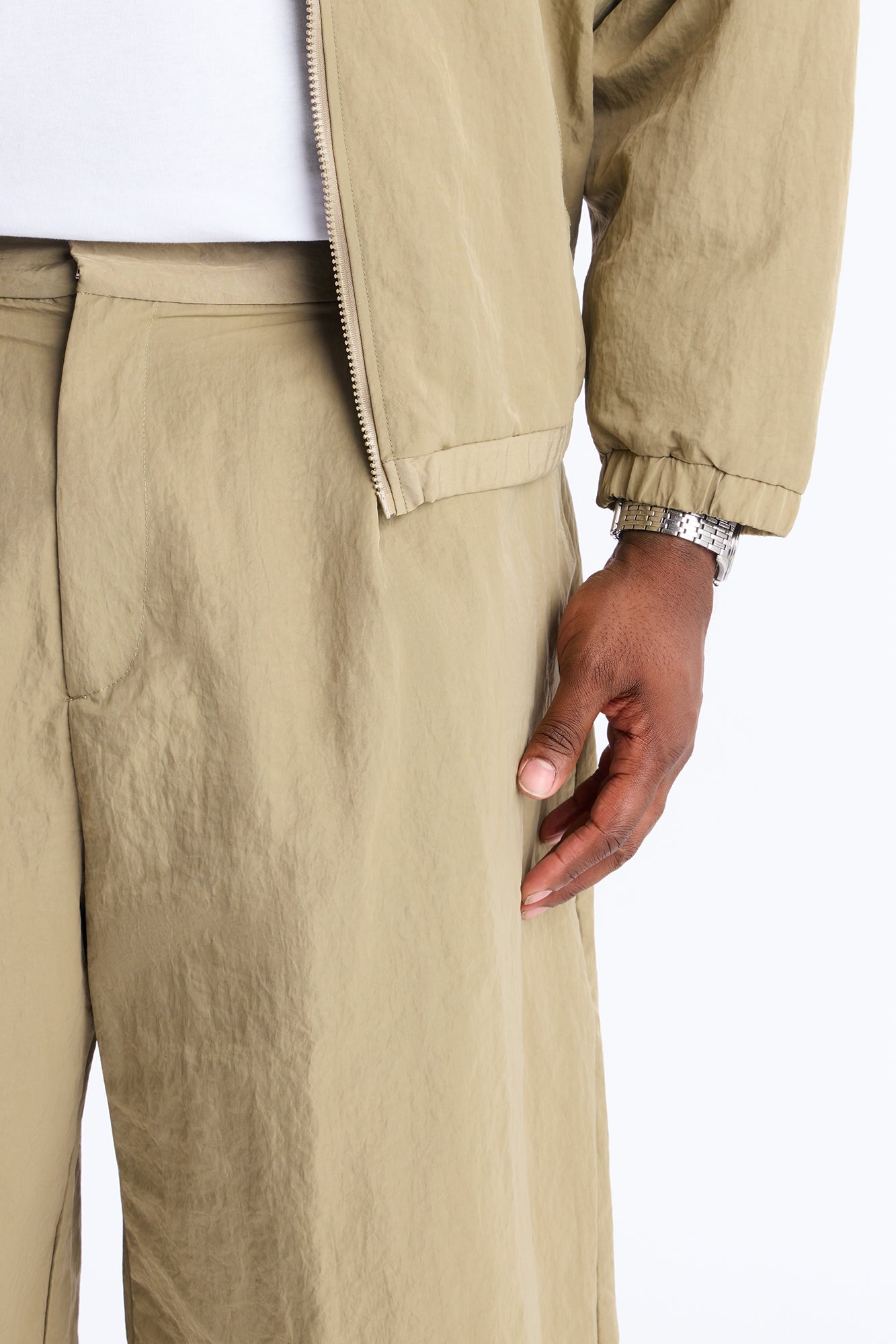 Baggy Pleated Tech Short - Khaki